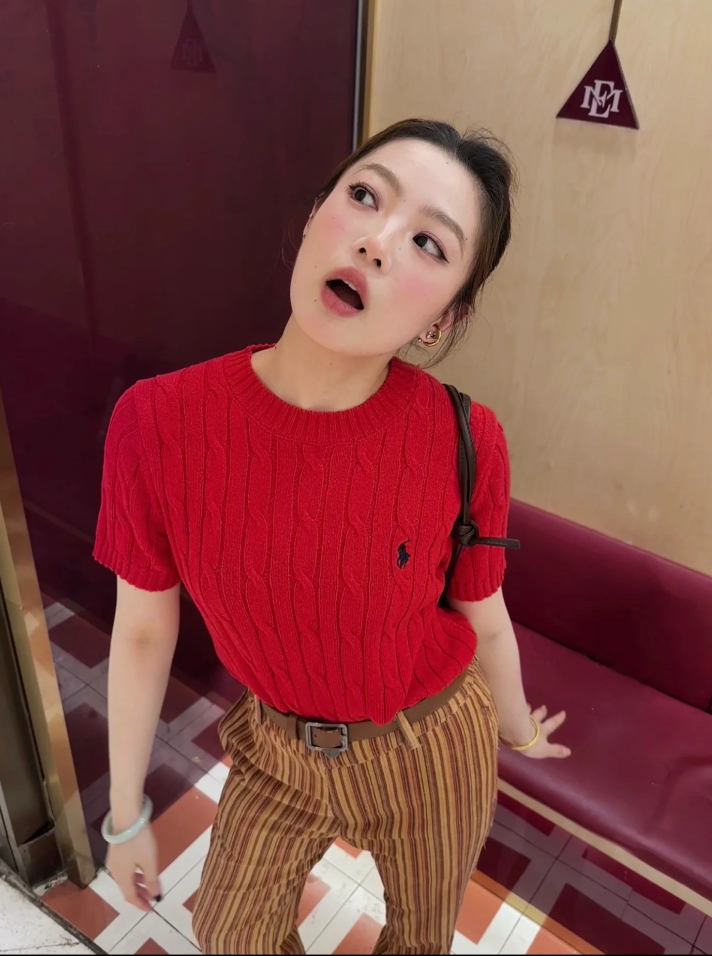 04aae0fd38d034a0fc116d2d8aedac69.jpg