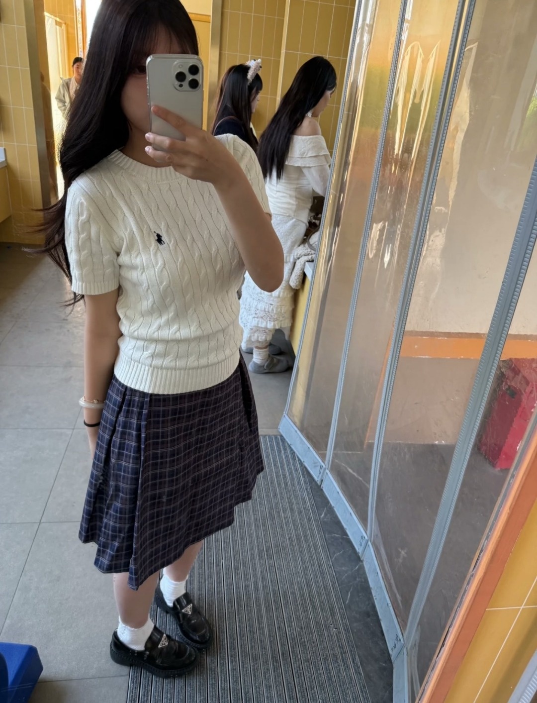 62c08f8411abd2eee29c163845fb3b3e.jpg