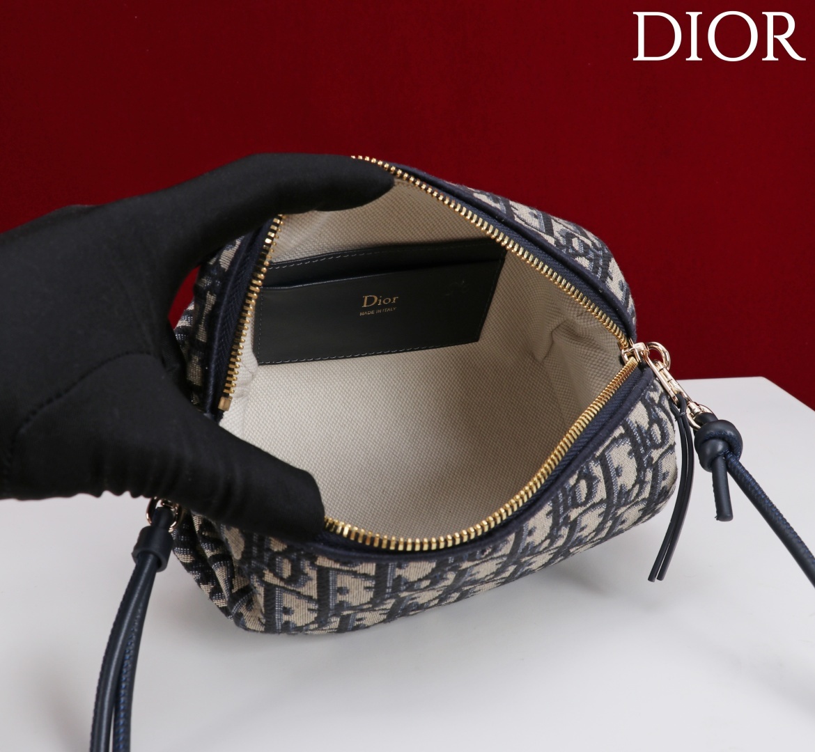 2ba4068a9bf34bb86598cc55363fec26.jpg