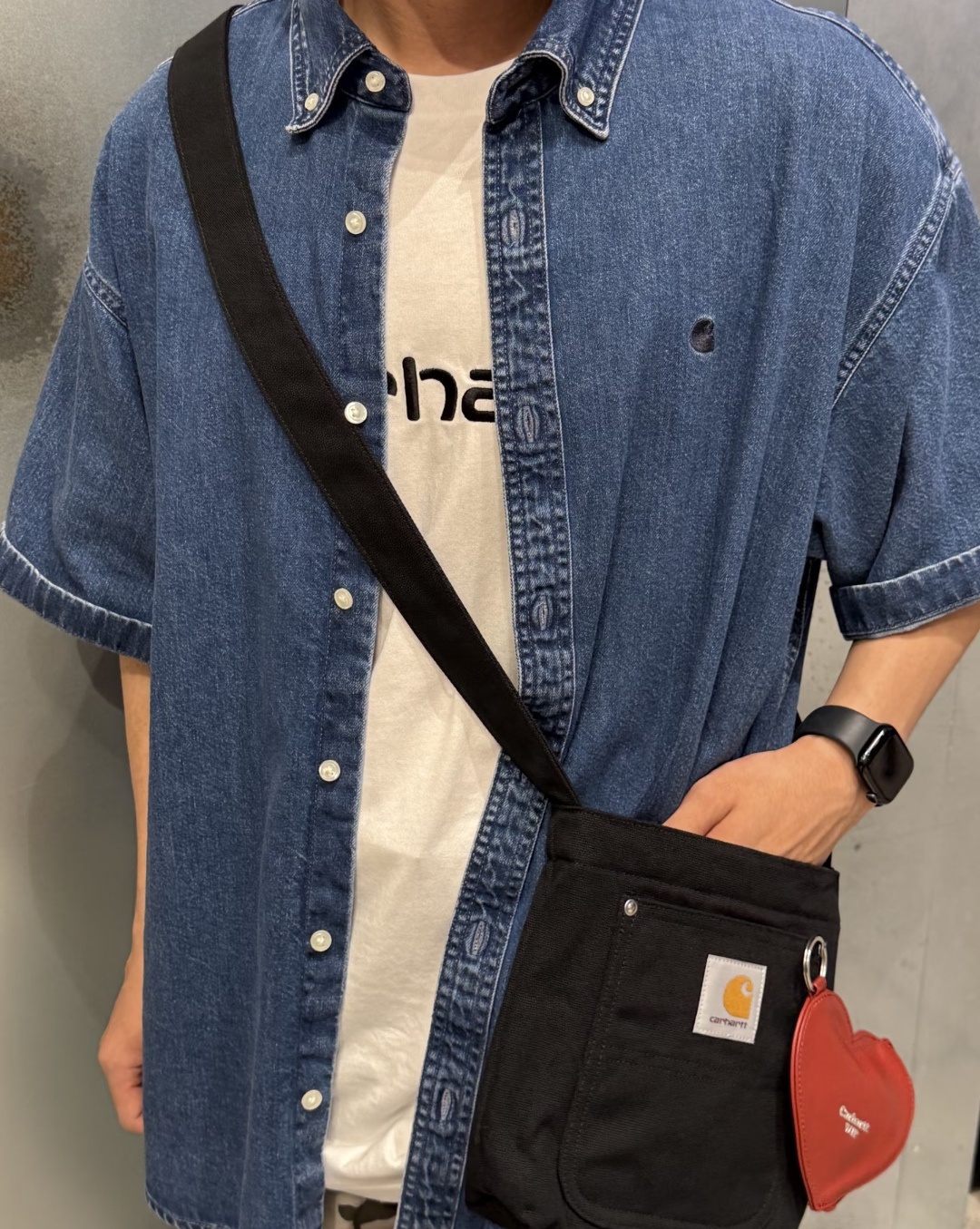 b97ce75d3fcd90af8ccde500ec0e193a.jpg