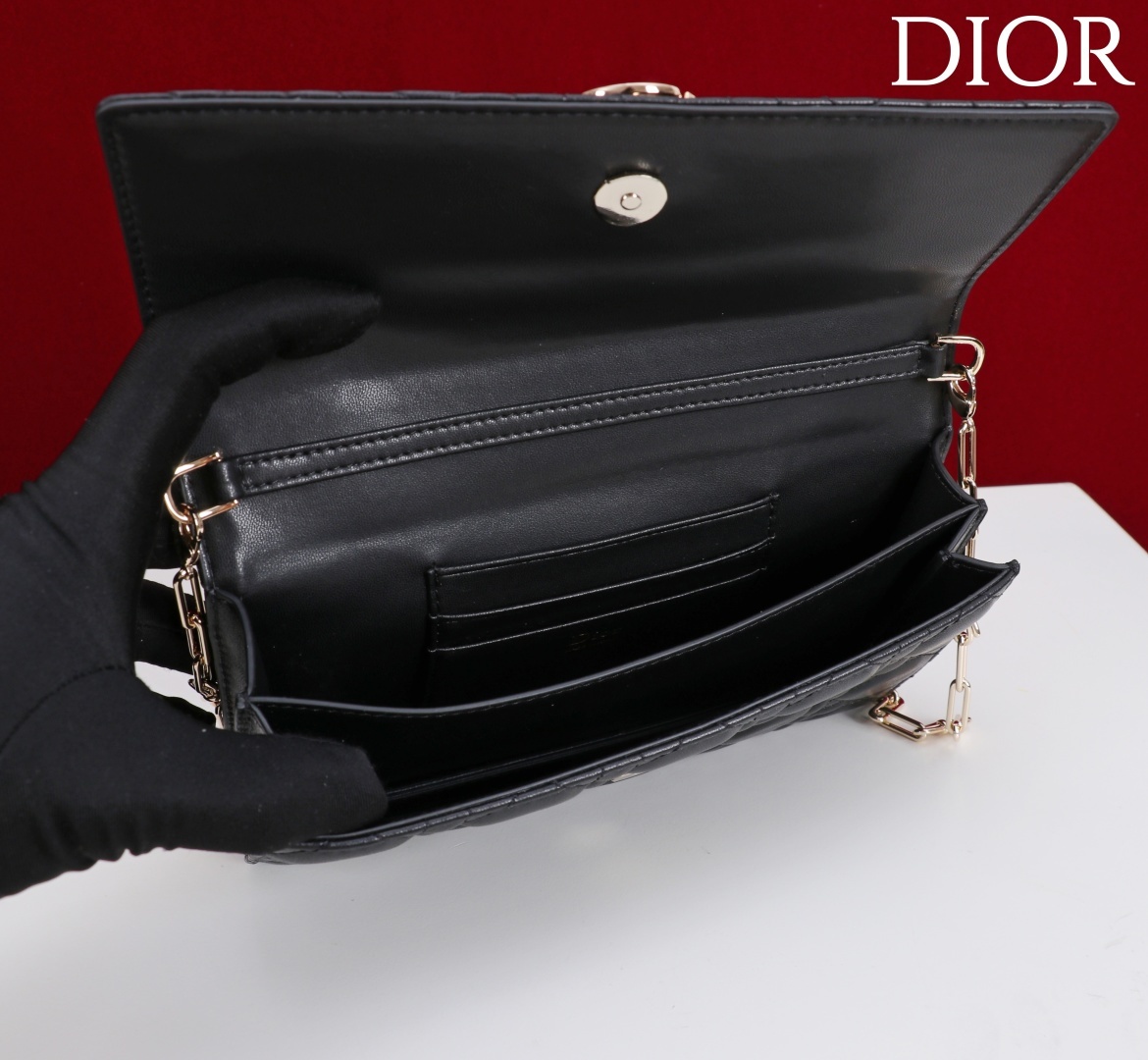 d62f7cc7be4037b9cba206d19ada21fd.jpg