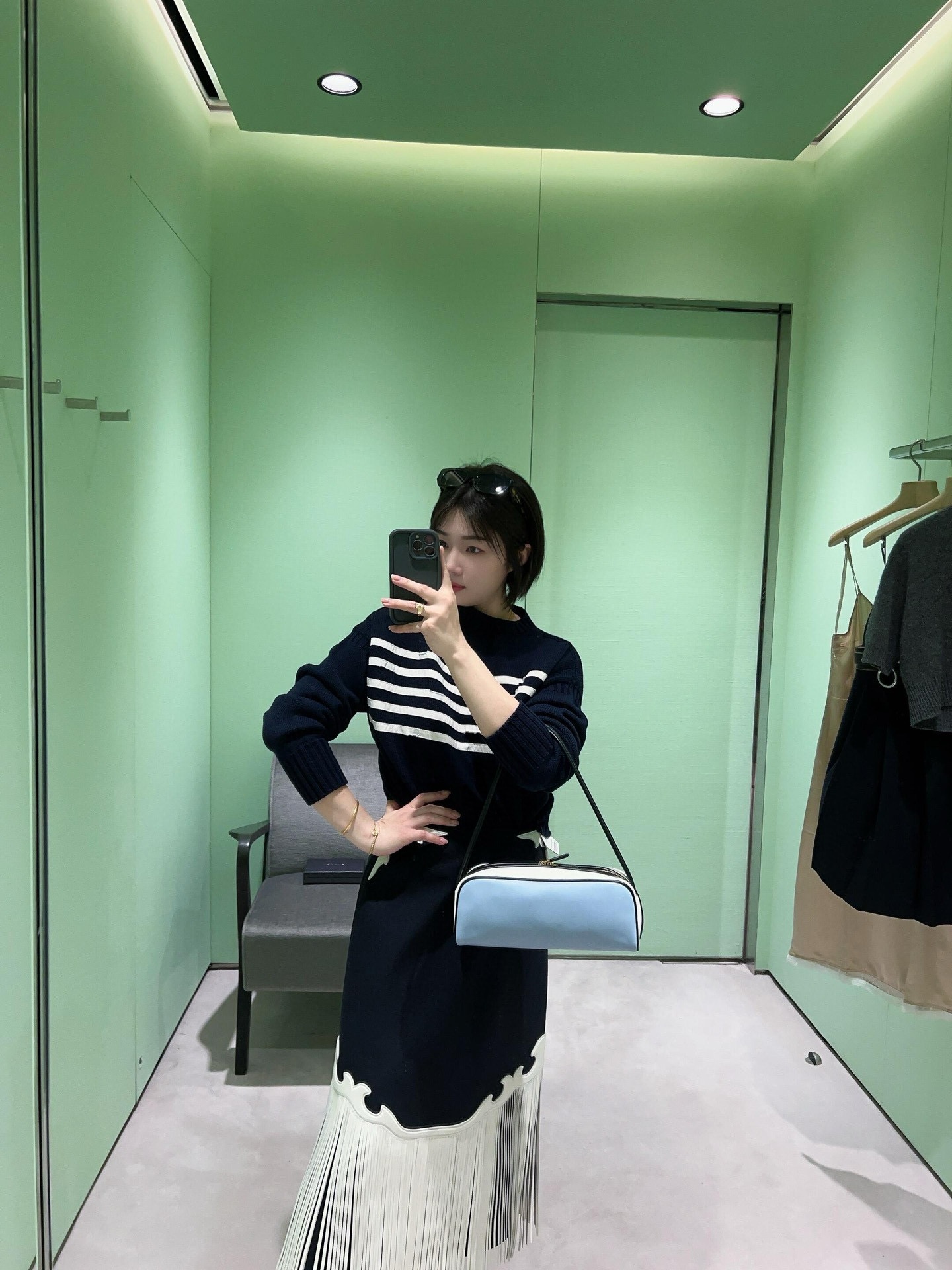 0e31a53913fe4c2c9af4814a7821f3de.jpg