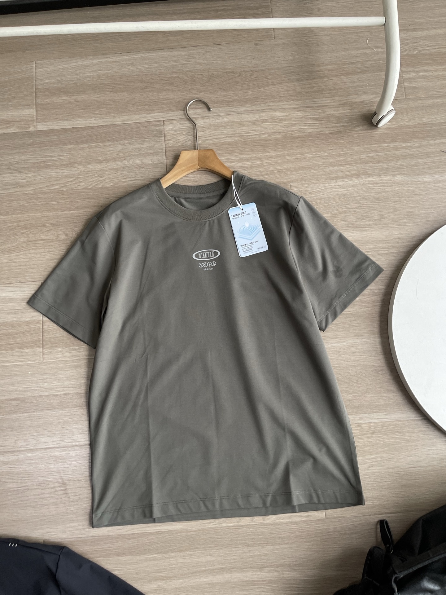 5d2b490ea9cf6aa60b8a6e3388fe9c26.jpg