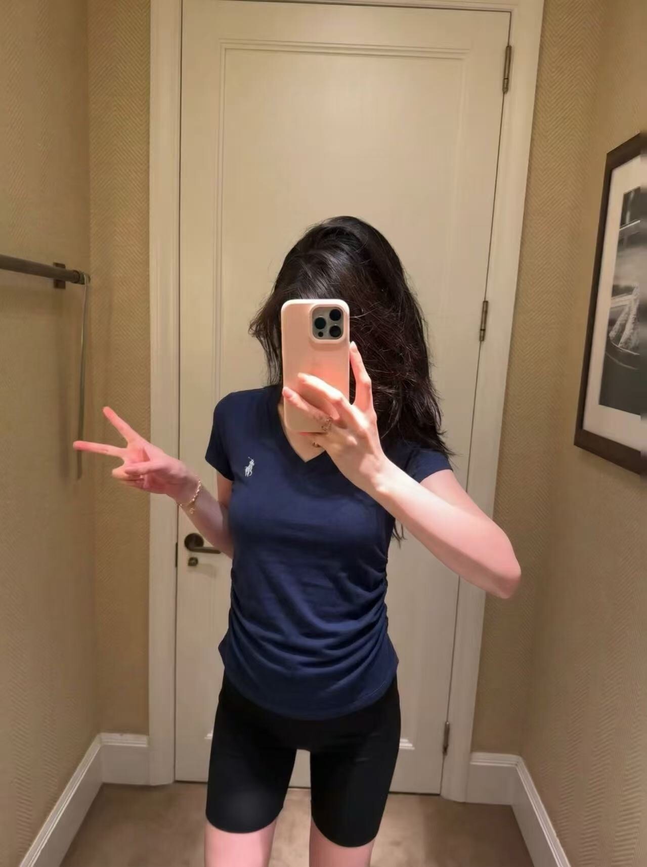 0aadb9b81d3bf081c8f62a847eac55e1.jpg