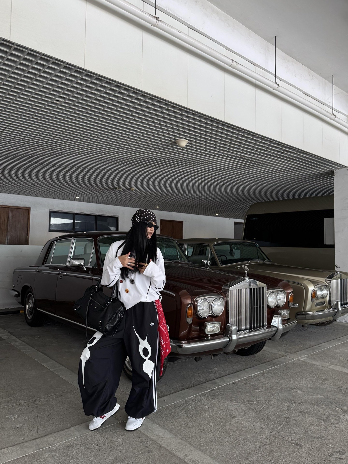 1661ceae22cc5739e9c6118d1833de01.jpg