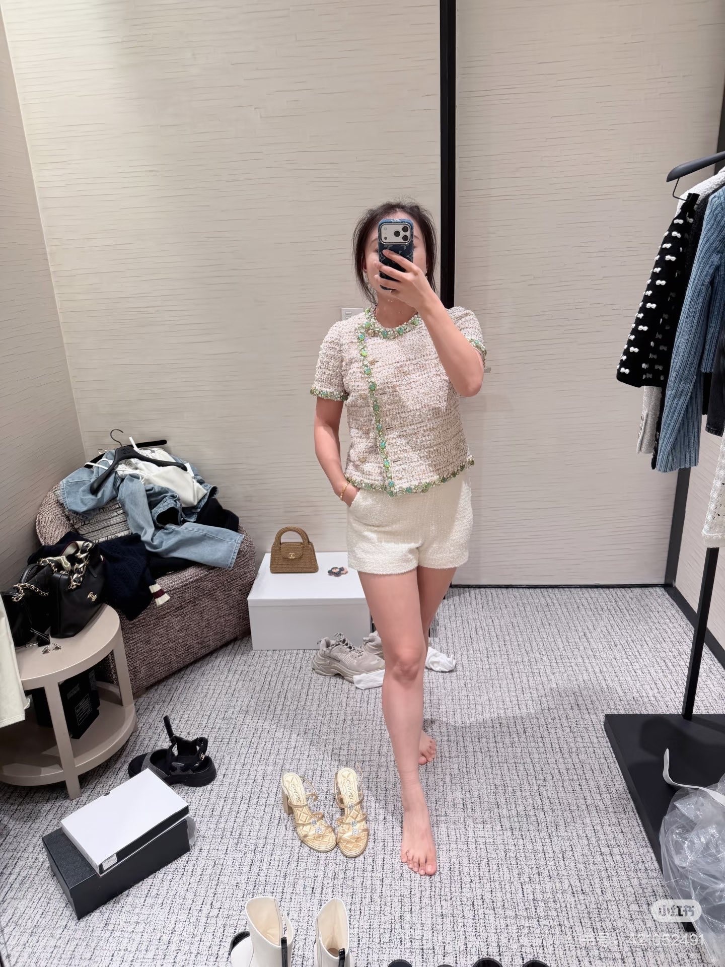 1c8ff9e3503e6ad41864a552da480840.jpg