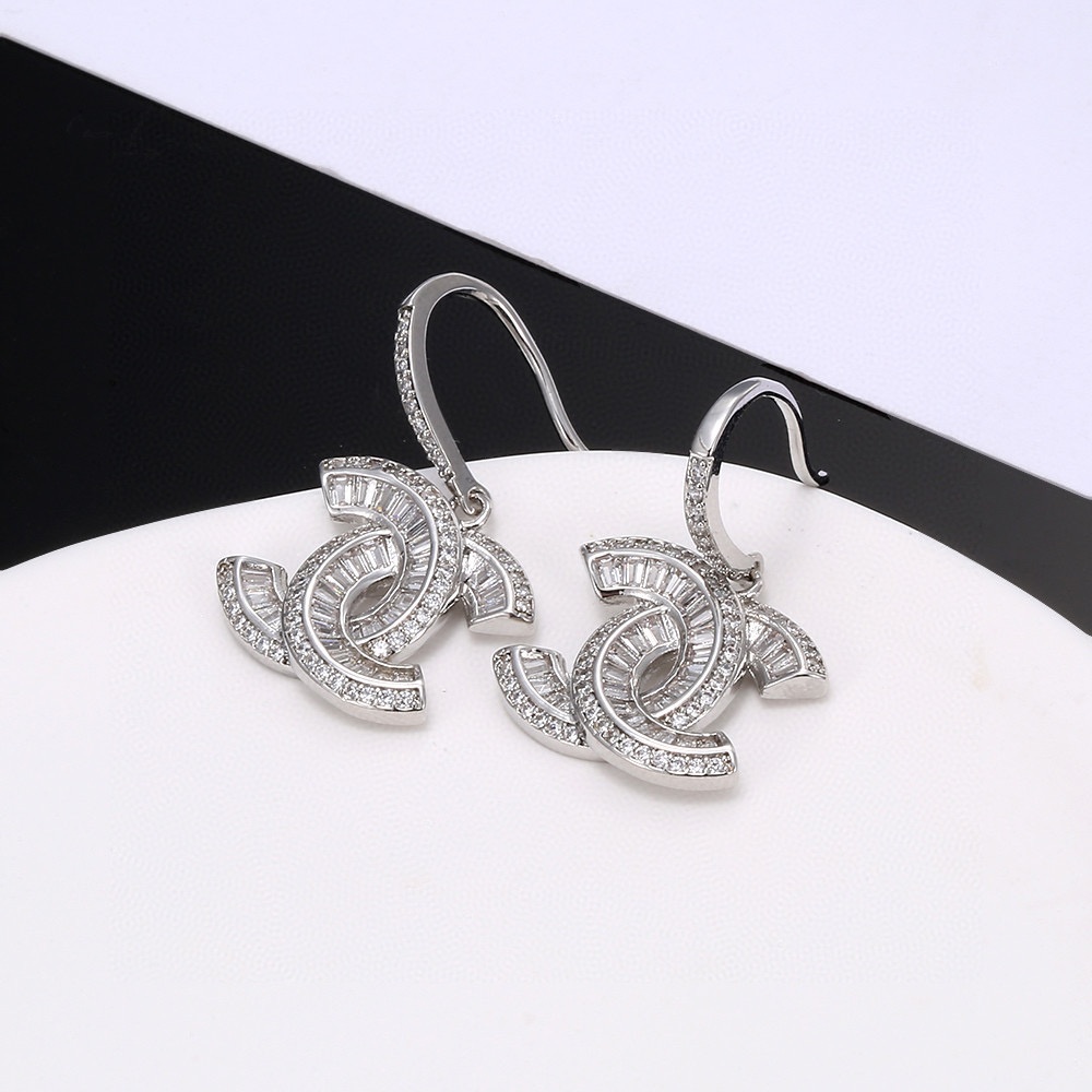 2aed568ce03216d1f4cb23d1fa2cd796.jpg