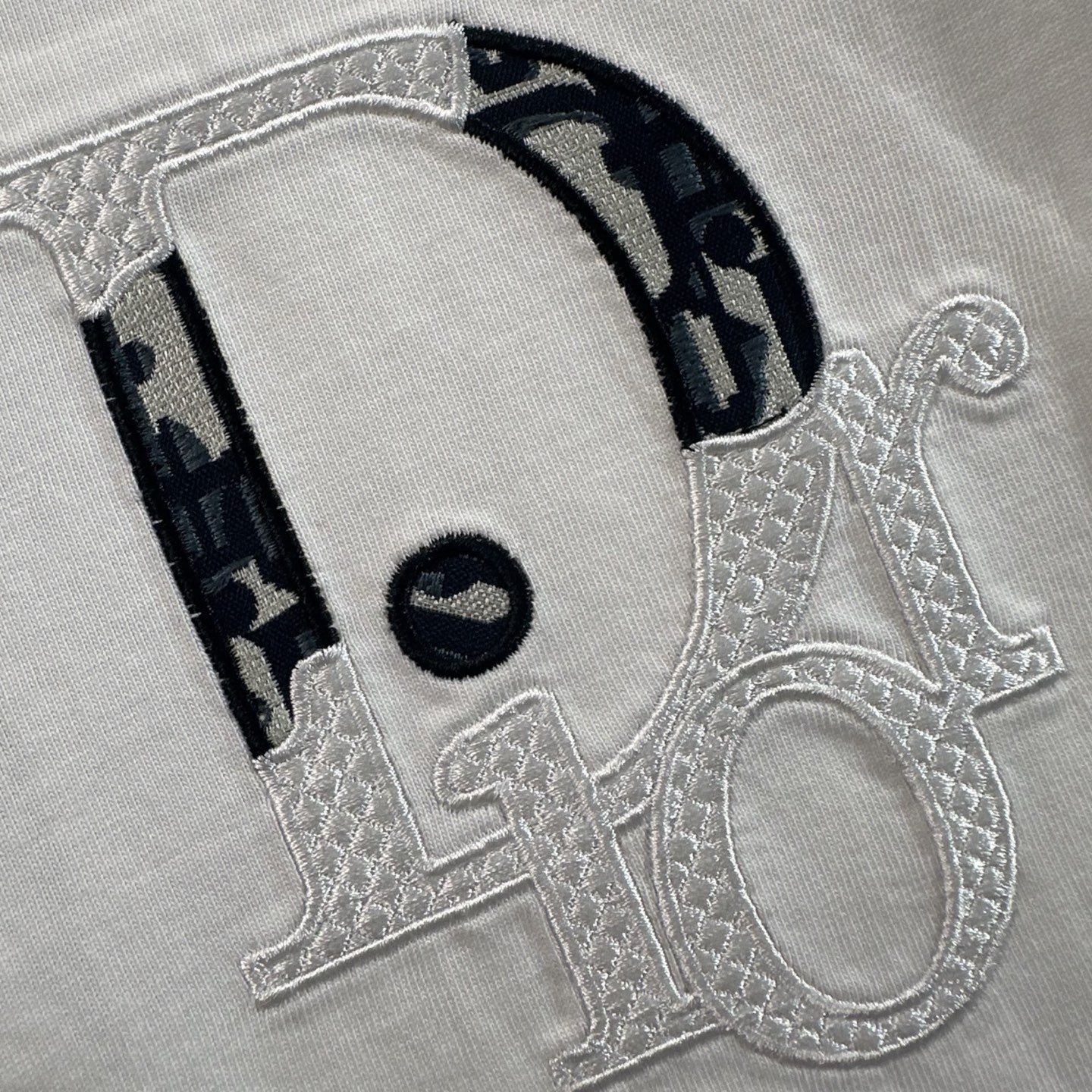 68beed8e86f5da9b7c3af6a5739665b0.jpg