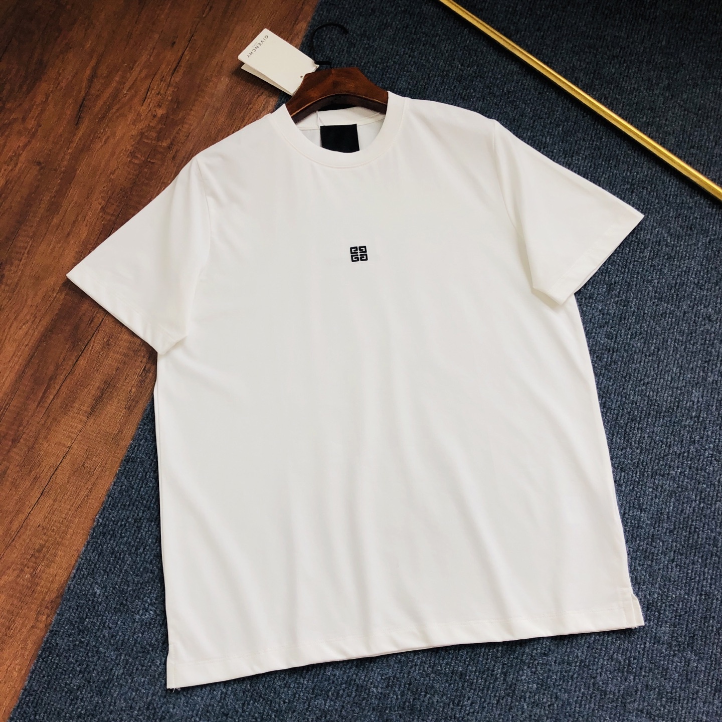 c1ae42d59abfb00a4bf584d8e1682747.jpg