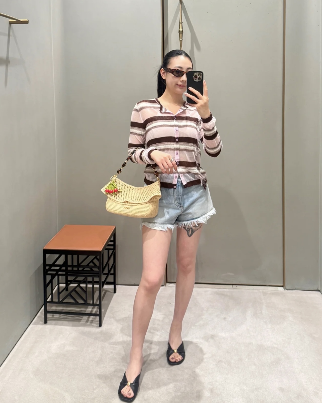 252d0915a03e0ad62fe860d3c632aff9.jpg