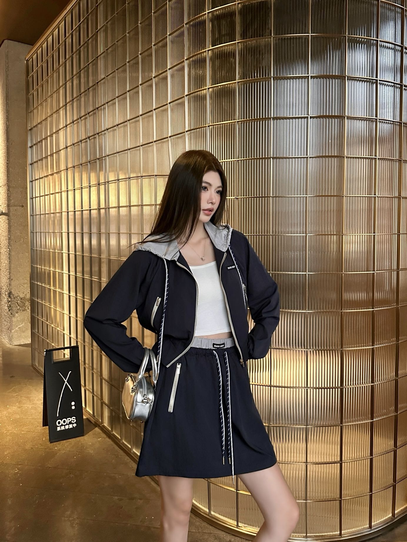830a09d3520b565cd9e34991c8ad62b6.jpg