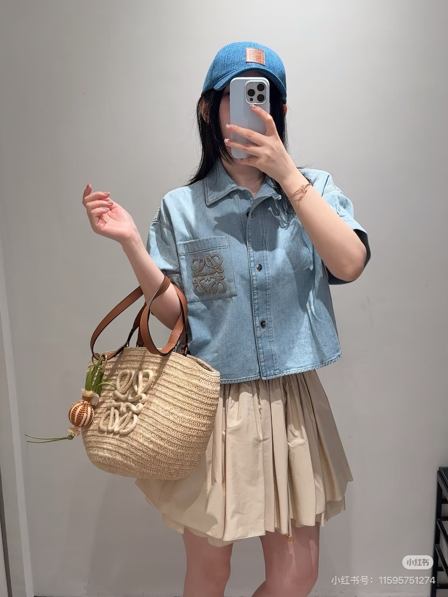 886cc99f706ba33f6a83ed012d3561a9.jpg