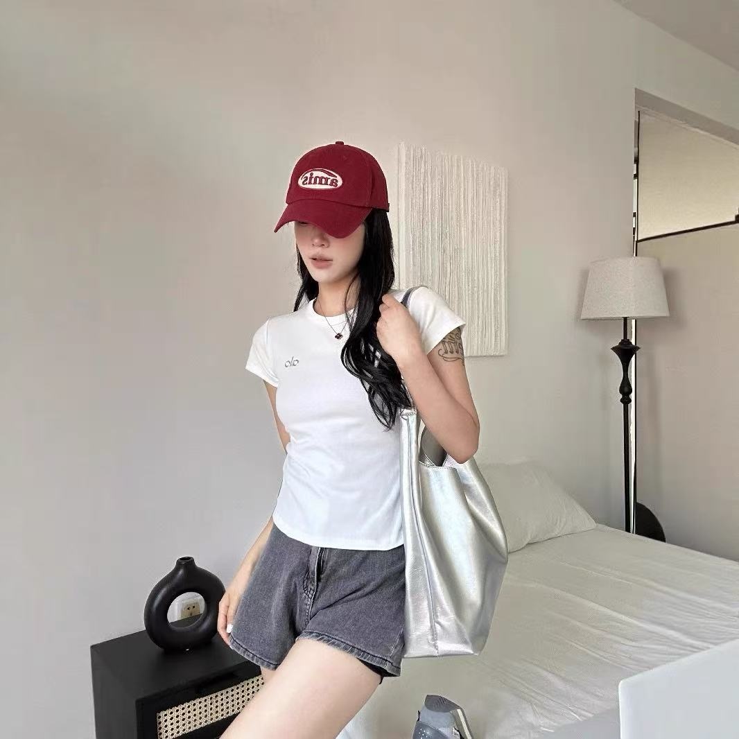 fe3e03a1cbe9f4e4766c483d7726d99e.jpg
