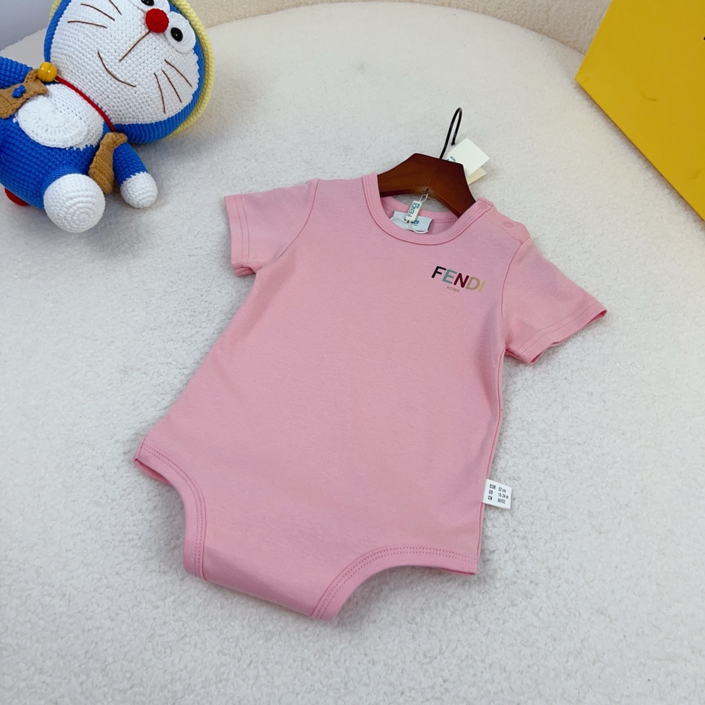 22f97fda13151eb7a6b78a128d143203.jpg