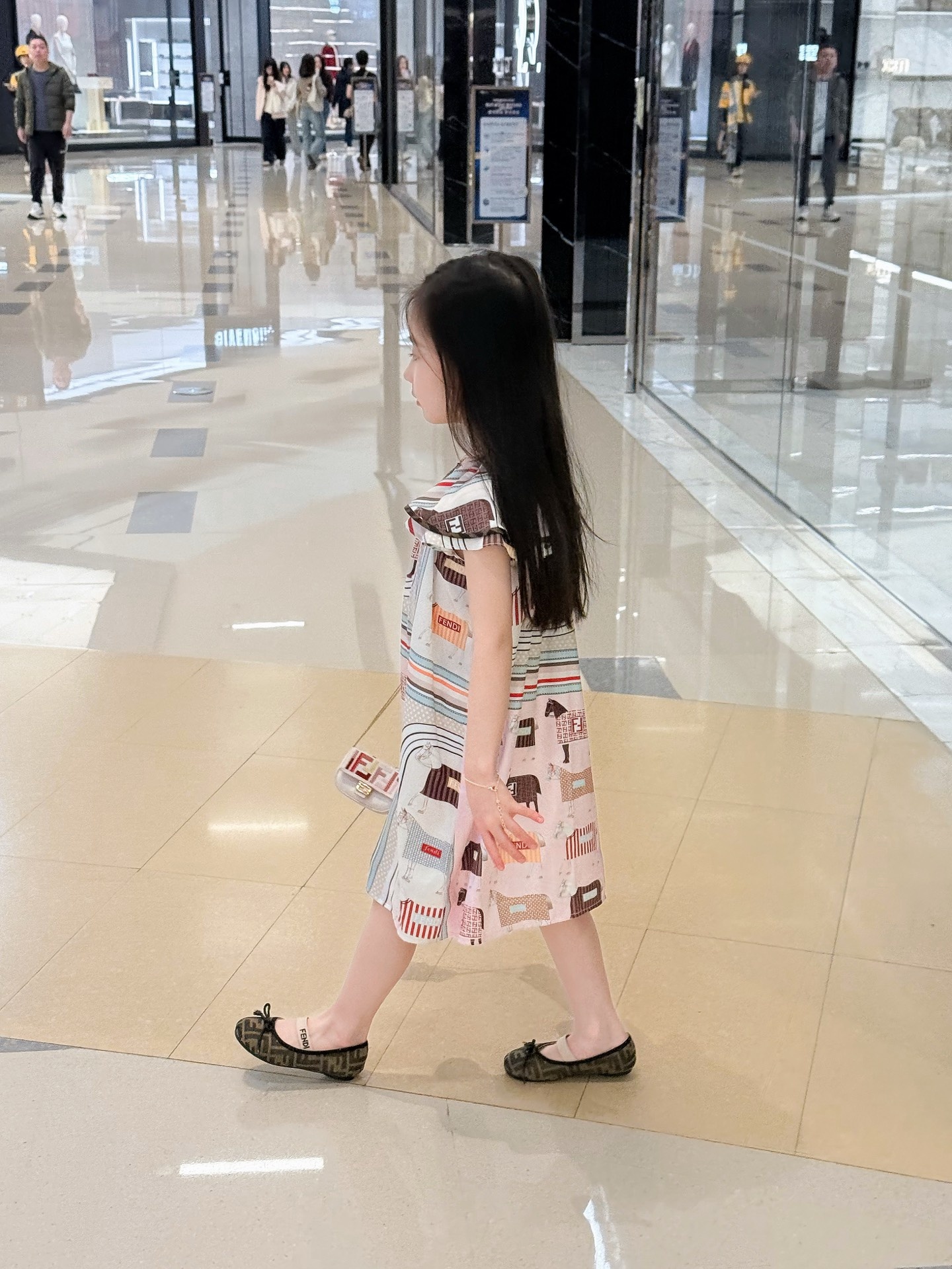 308a3a6a87e4538281ec621e632ddd37.jpg
