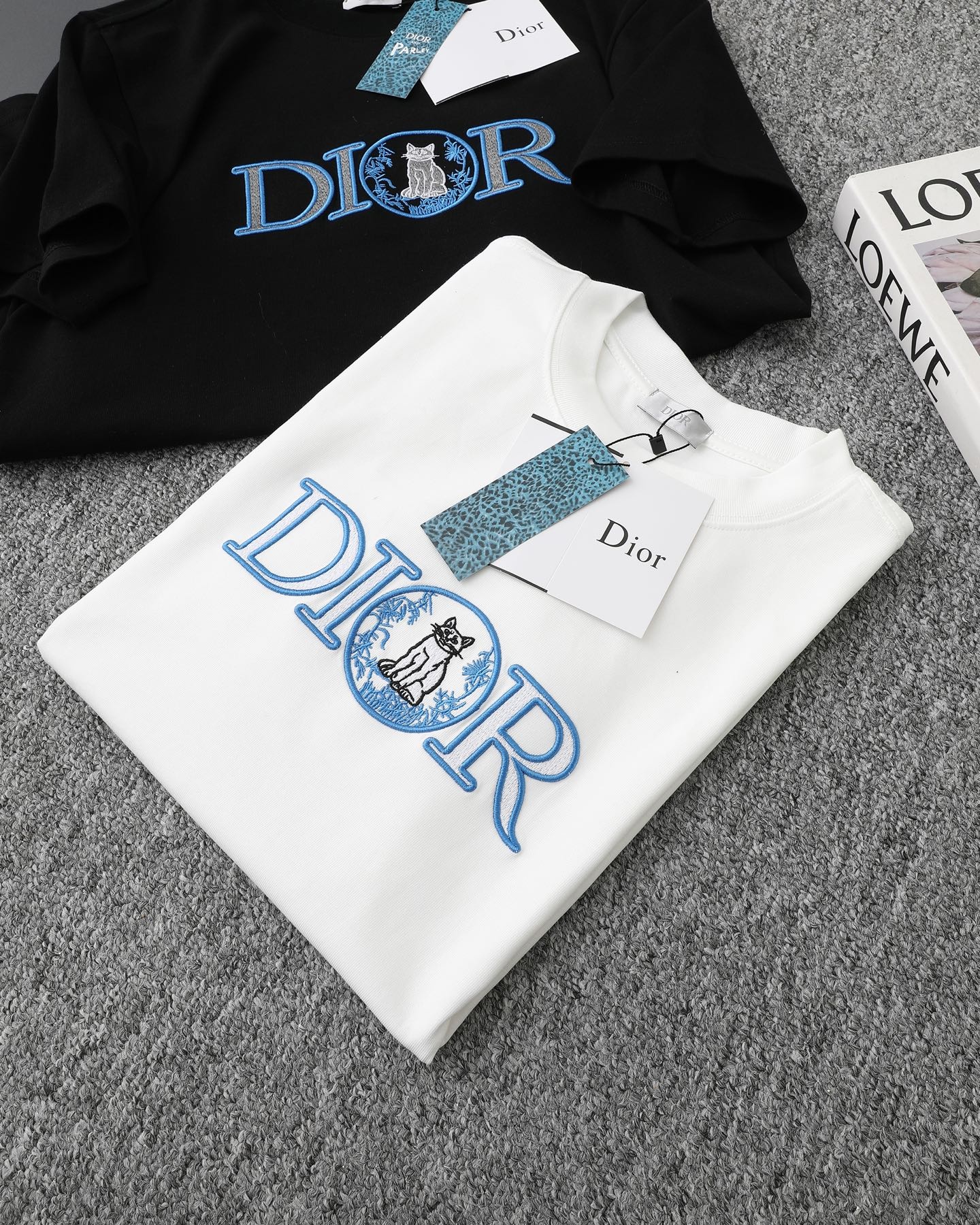 40ddb240c6dc48057bee0b1669db897d.jpg