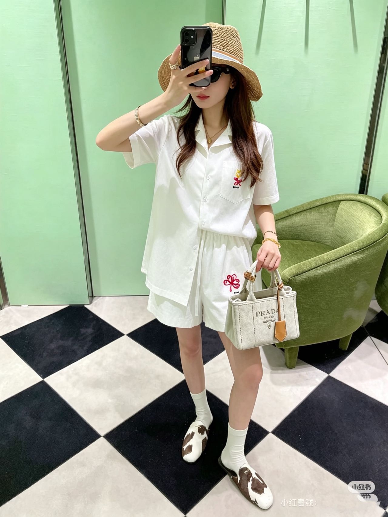4feccc81f035b5254e8d5bdd3e8a1a10.jpg