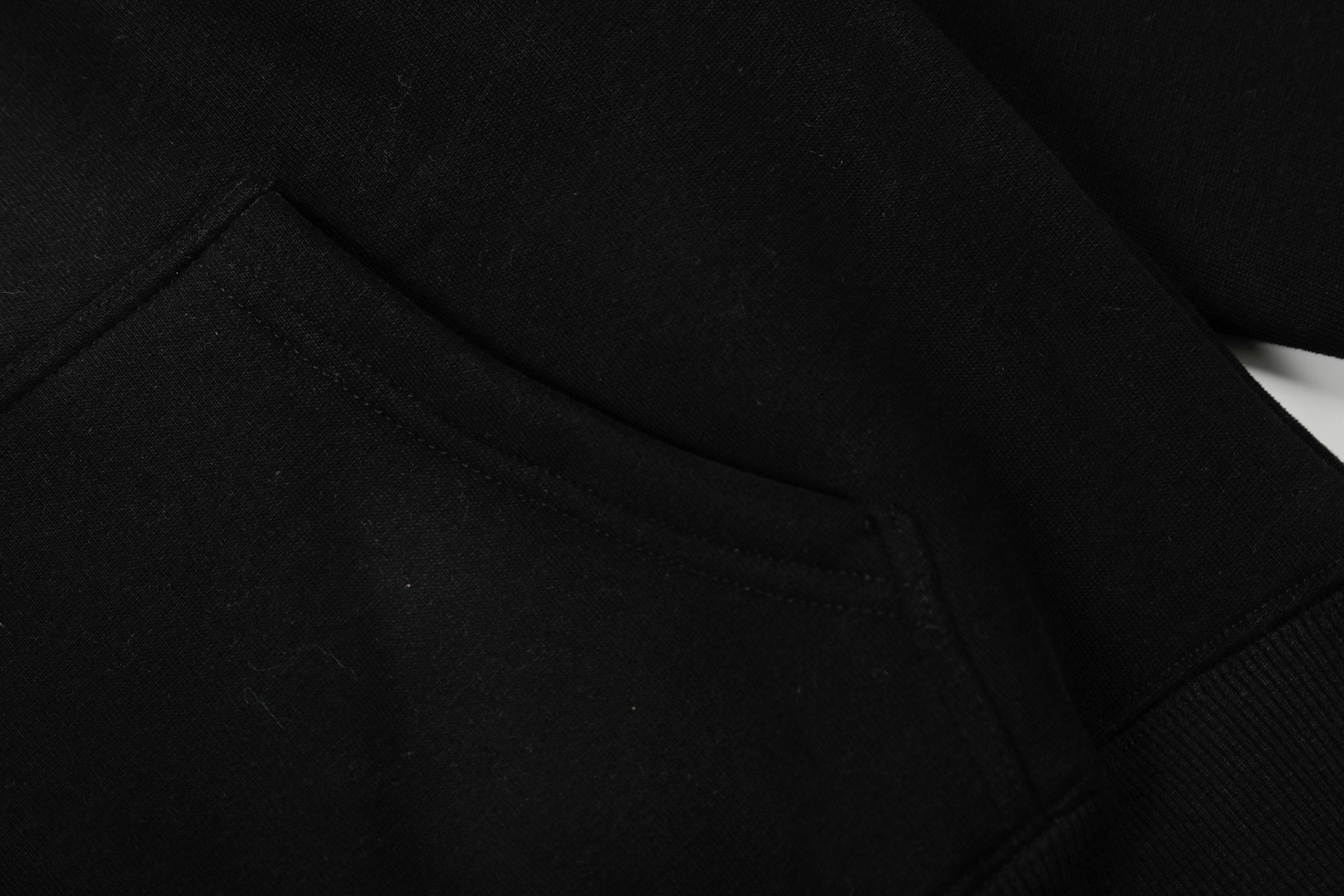 7b439f18764a75a261f950adac4c55e6.jpg
