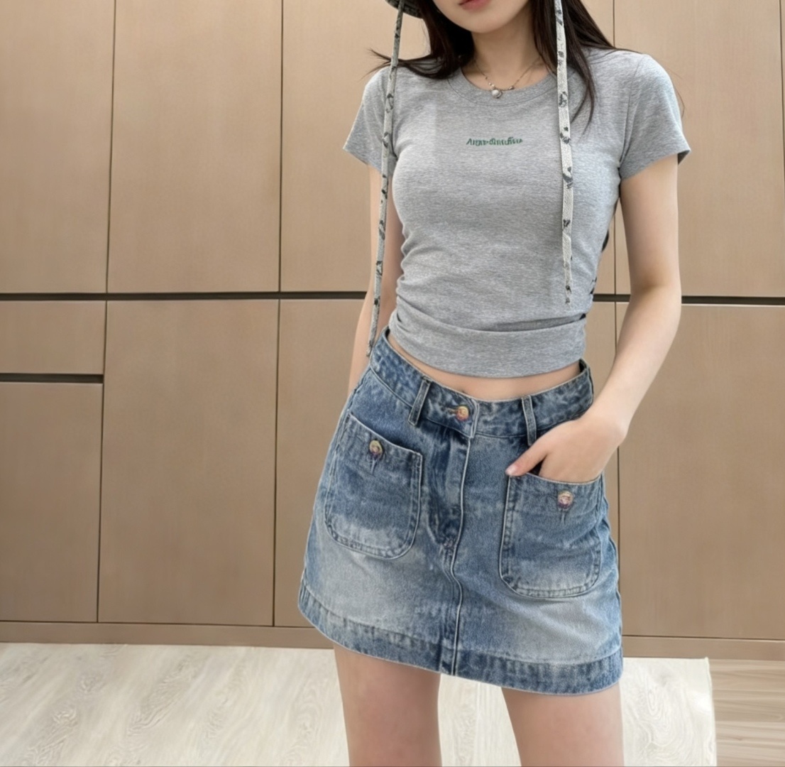 90d86e7d228a151acfd4f5e2f651bc03.jpg