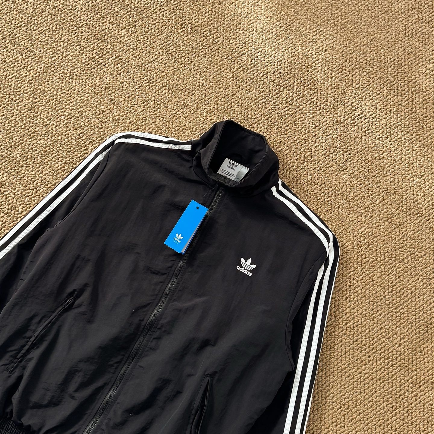 af17cf801e57ab2e51301be0df254ed3.jpg