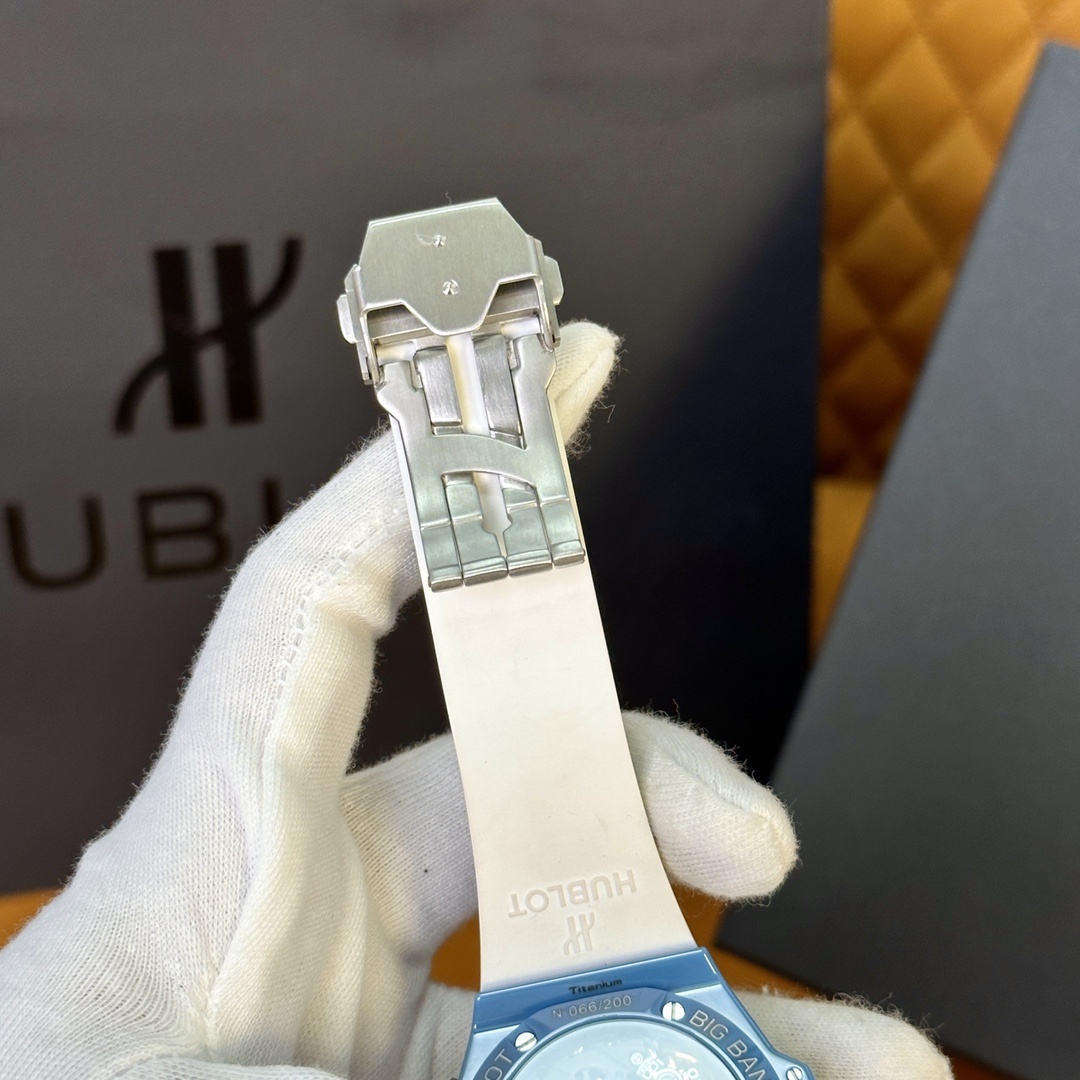 b51615522d50cb04bebb988dcdc1b09b.jpg