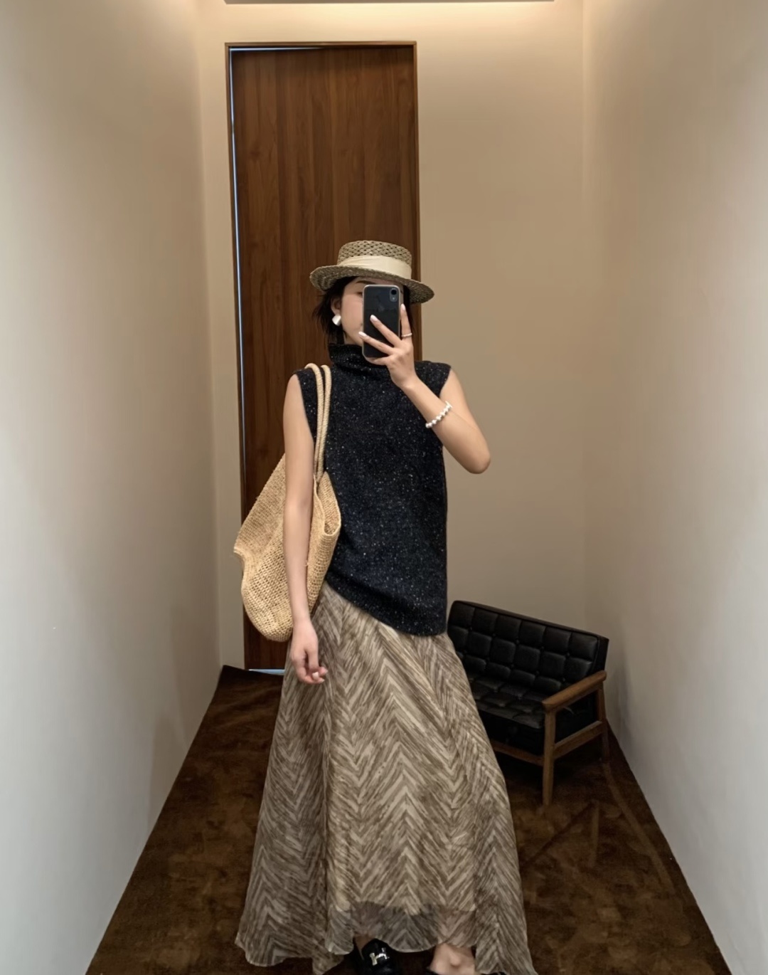 d9a767b4623f09414a67926302ea3e4e.jpg
