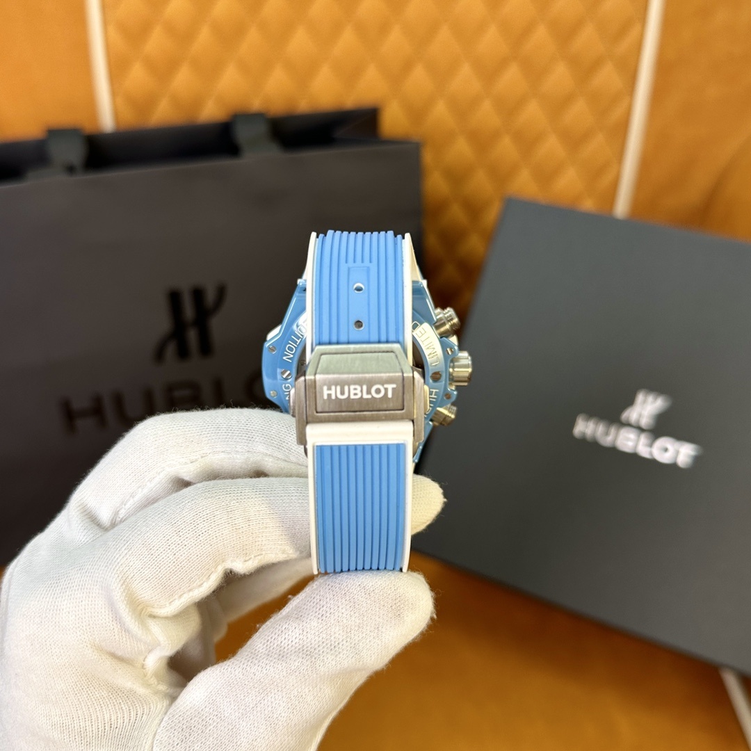 f1887ccde3a75fd8160f6b58666d9fe2.jpg
