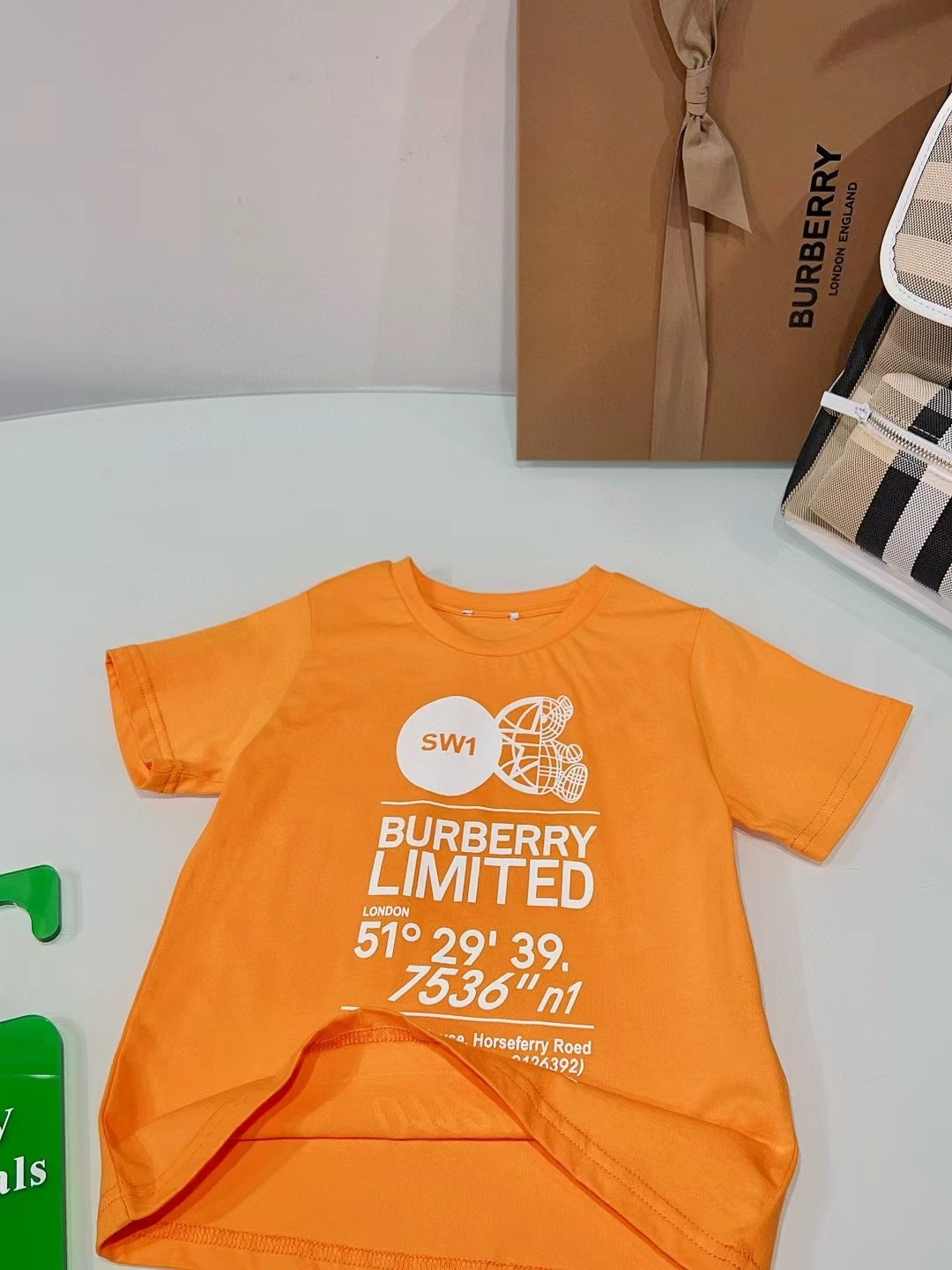 fd0473cf91ce0bab60663233f910b45c.jpg