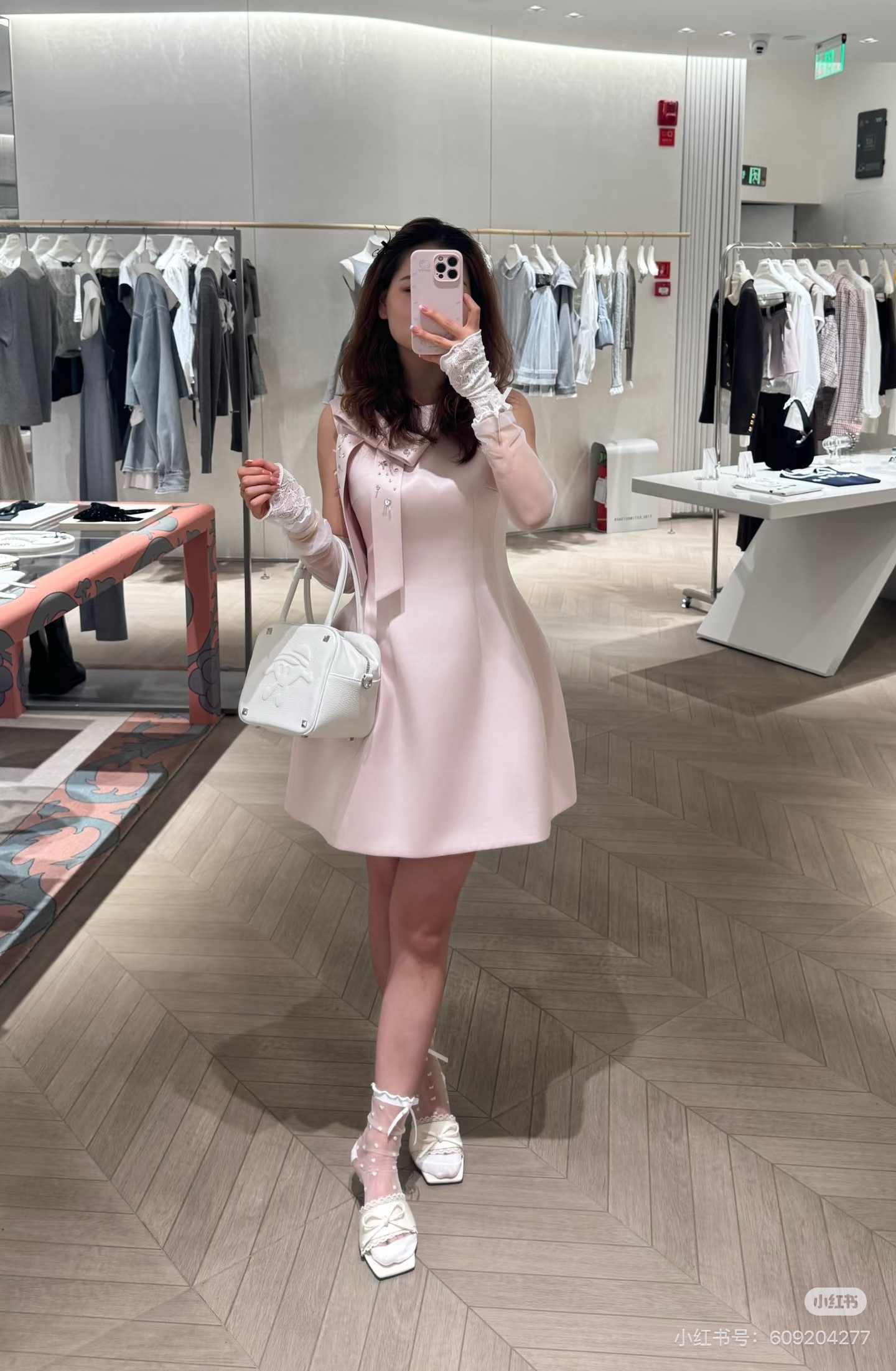 7d1bc7f77ebd6754ed87b1d73171760f.jpg