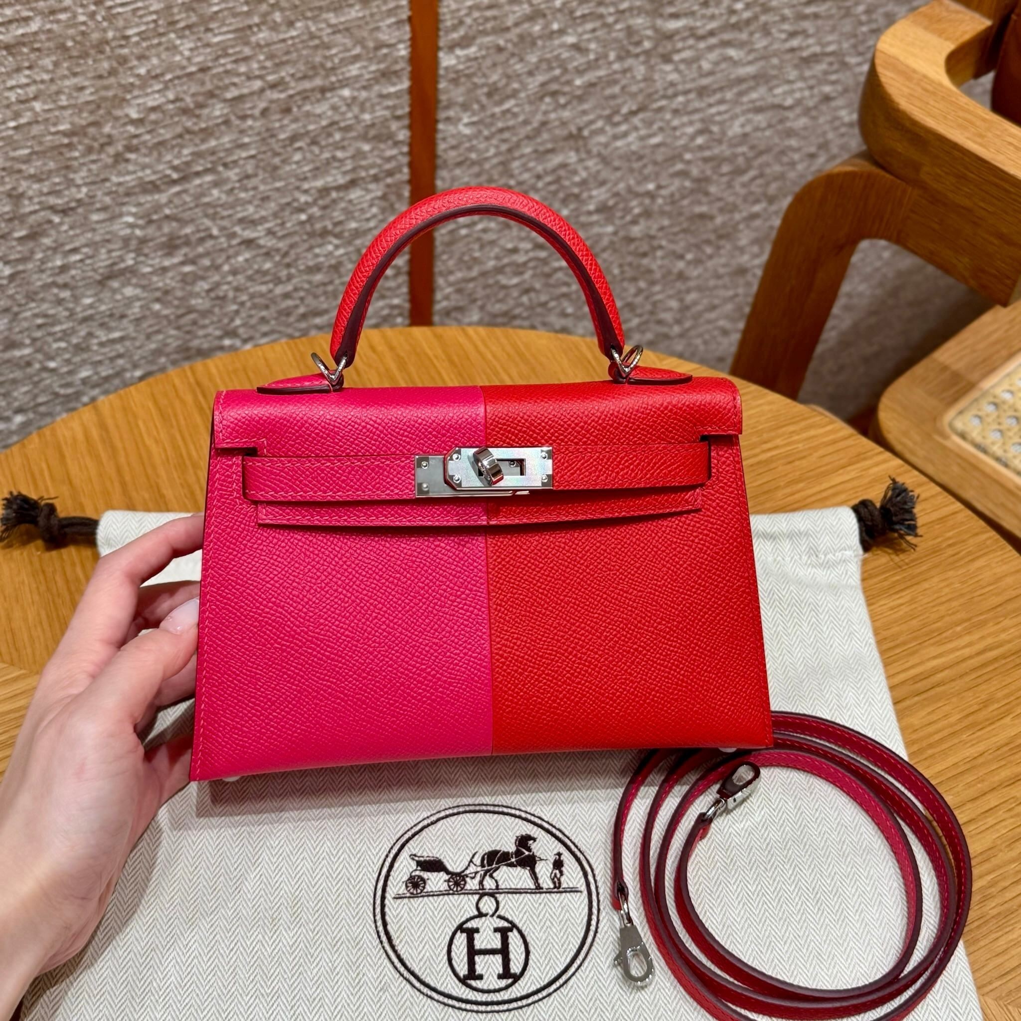 98a70ec131dbb85556cb6a20e6055f71.jpg