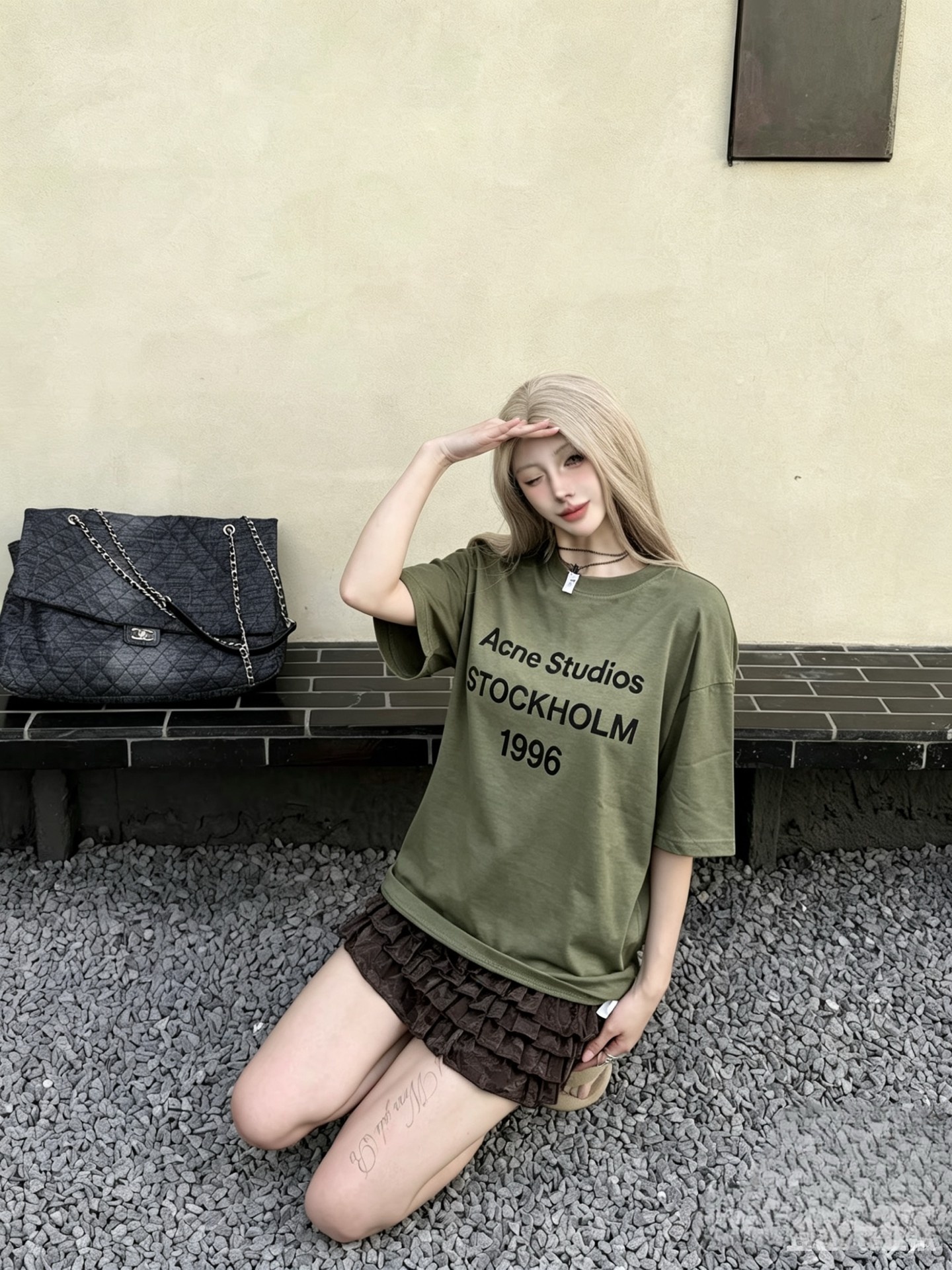 9b6e643729ac714a52f8e729faff5070.jpg