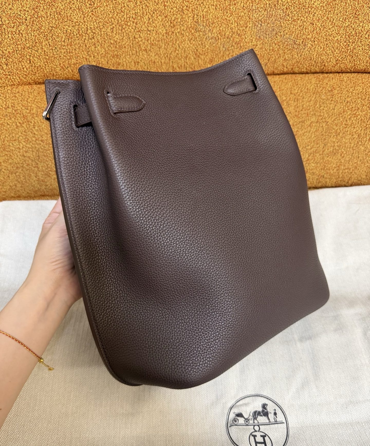 a69f3ef83ec43ffc290cecfee98cea3f.jpg