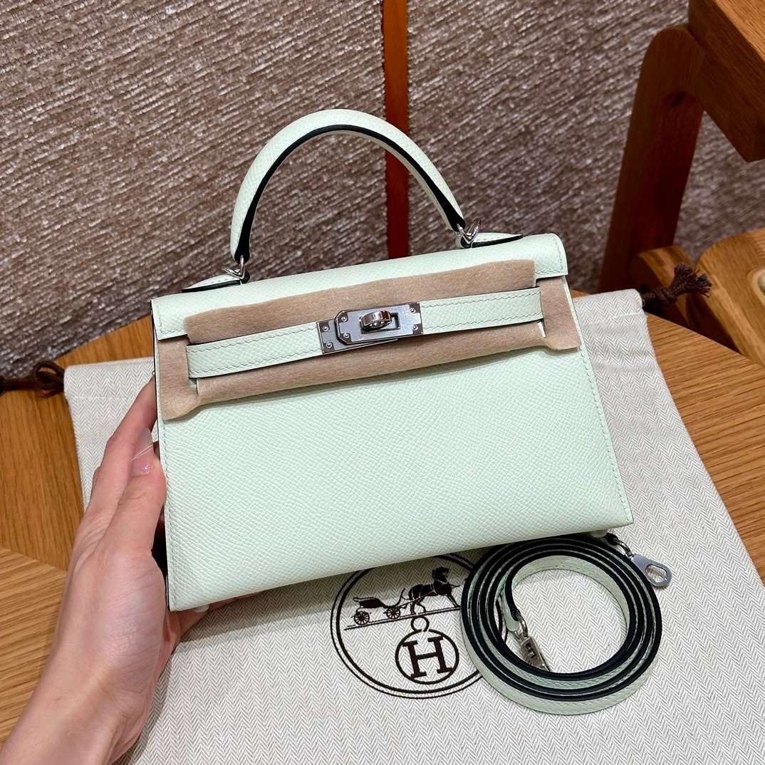 adb699742ebc7e5741a48ea8ff79e794.jpg