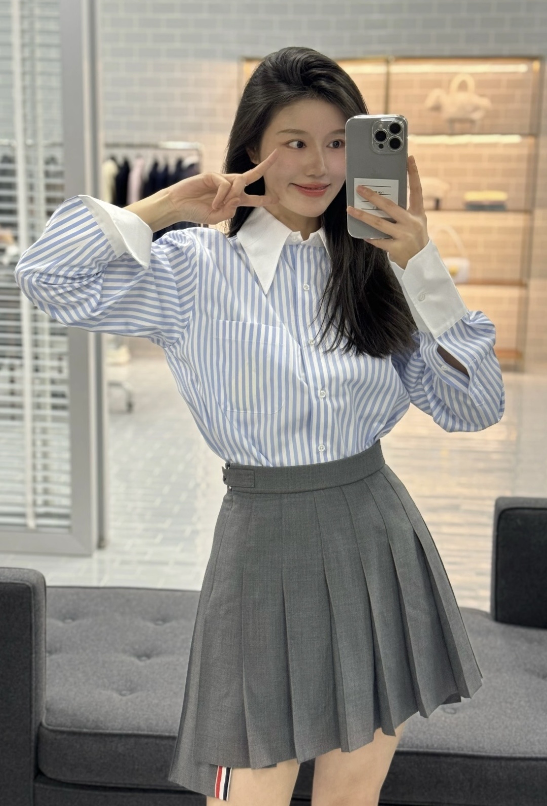 bb5b7f819a381e706a6de4cbed2c8243.jpg