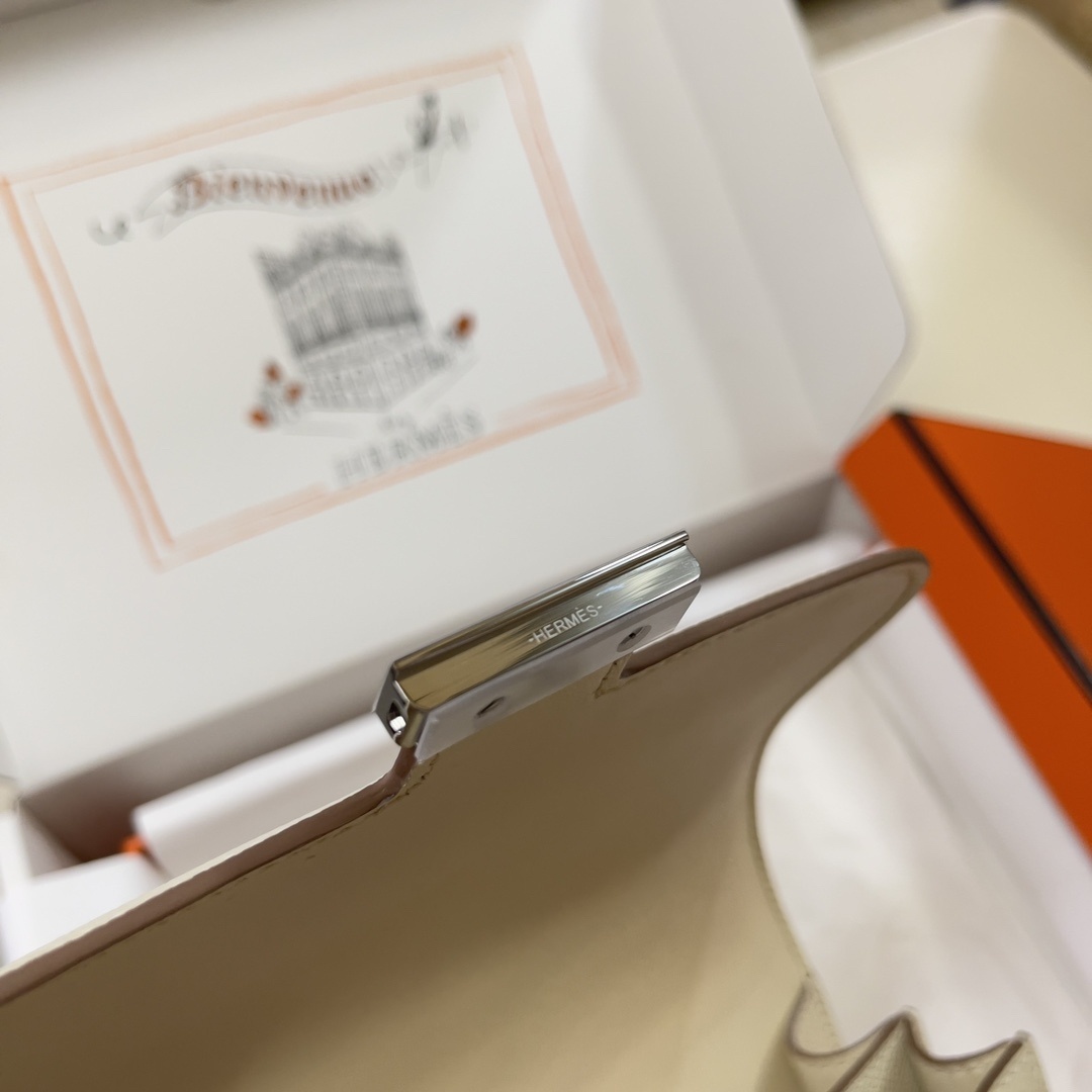 ee5125f0576df569e2d610e30f7602d0.jpg