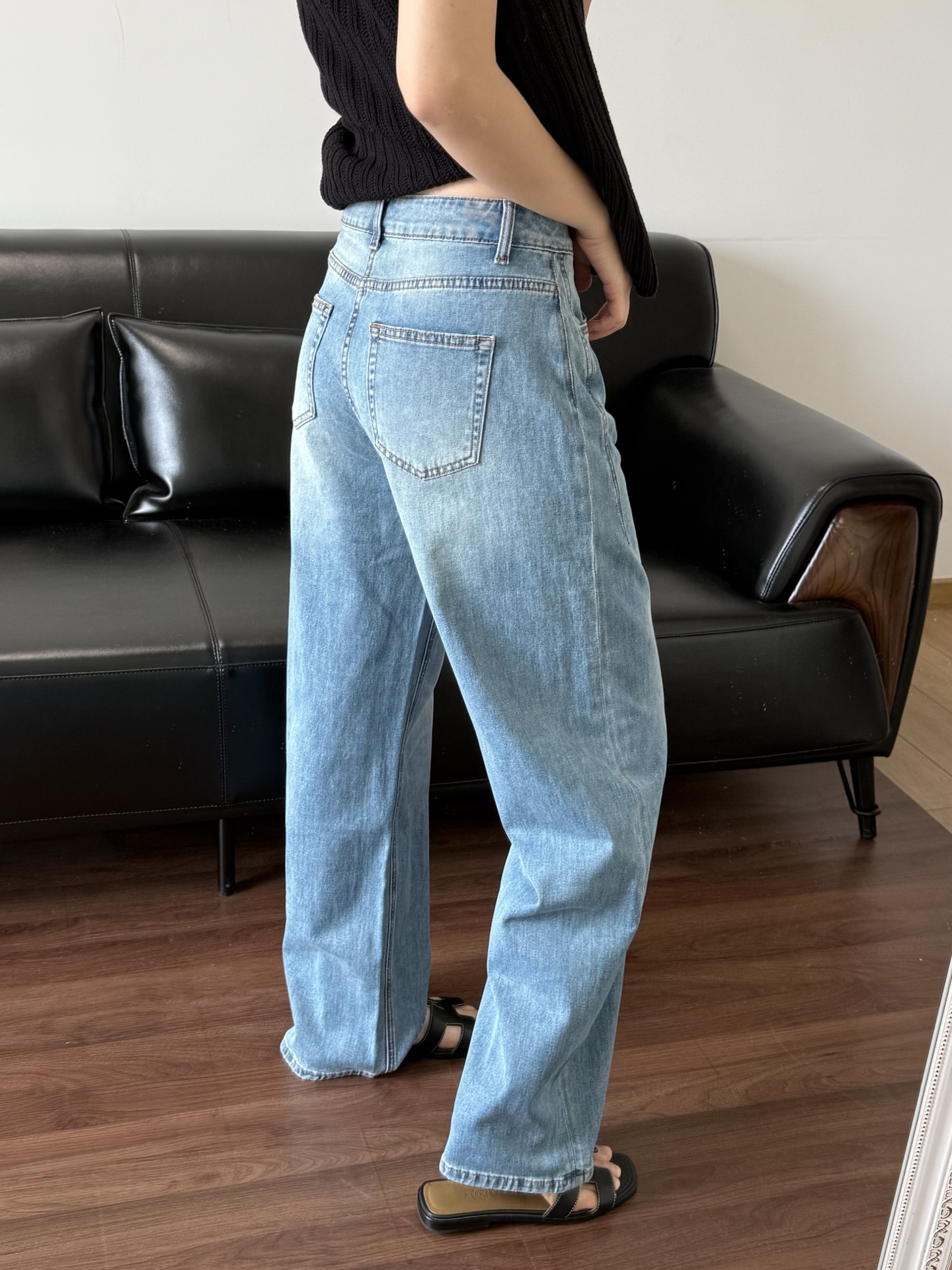 f91e26e2f0a972ae28609b52eaba1a21.jpg