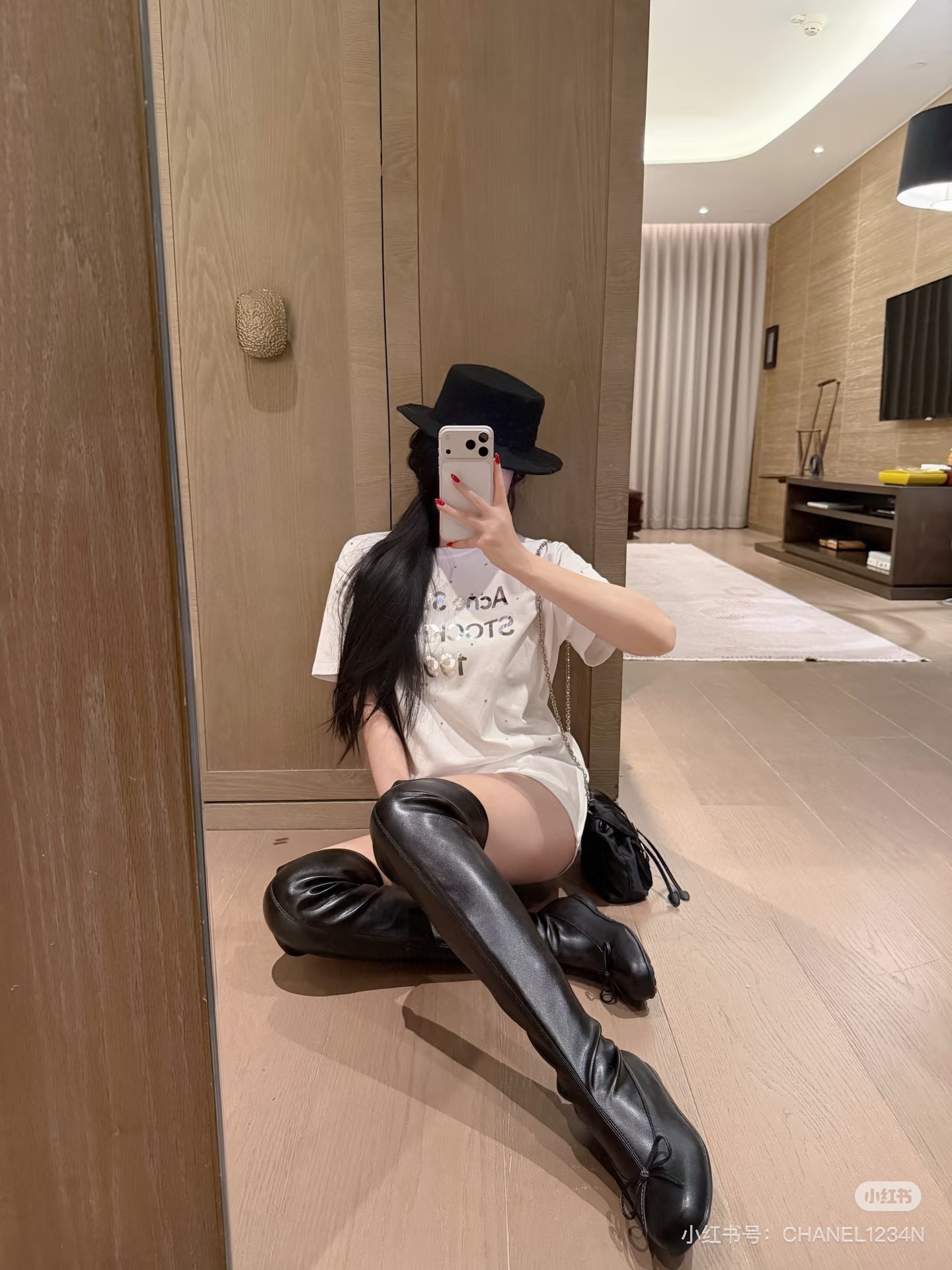 02c43a8458a1e96ffff63eefe905140c.jpg