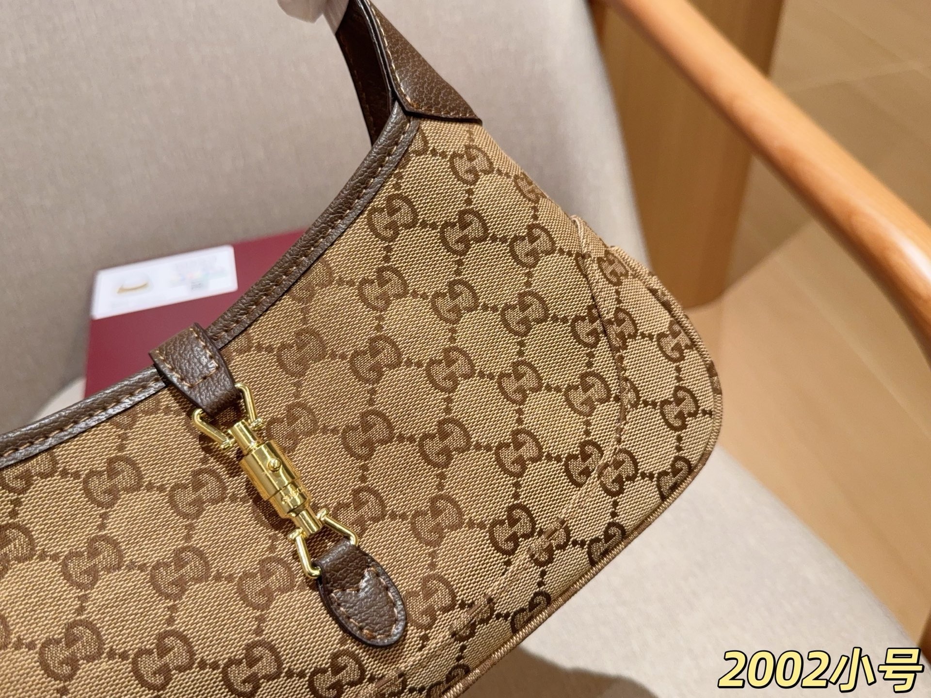 0de0e5628168cc43670c5be761a4809f.jpg