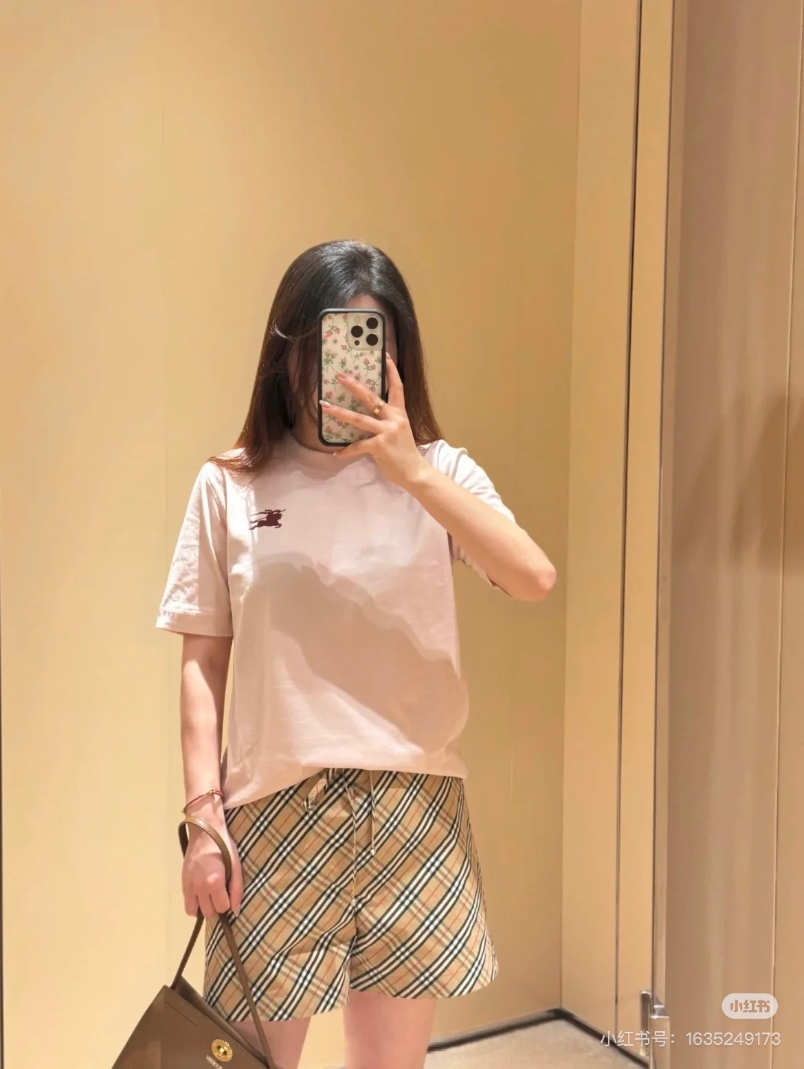 126df54e5d8fb962369f8bb63f60b0db.jpg
