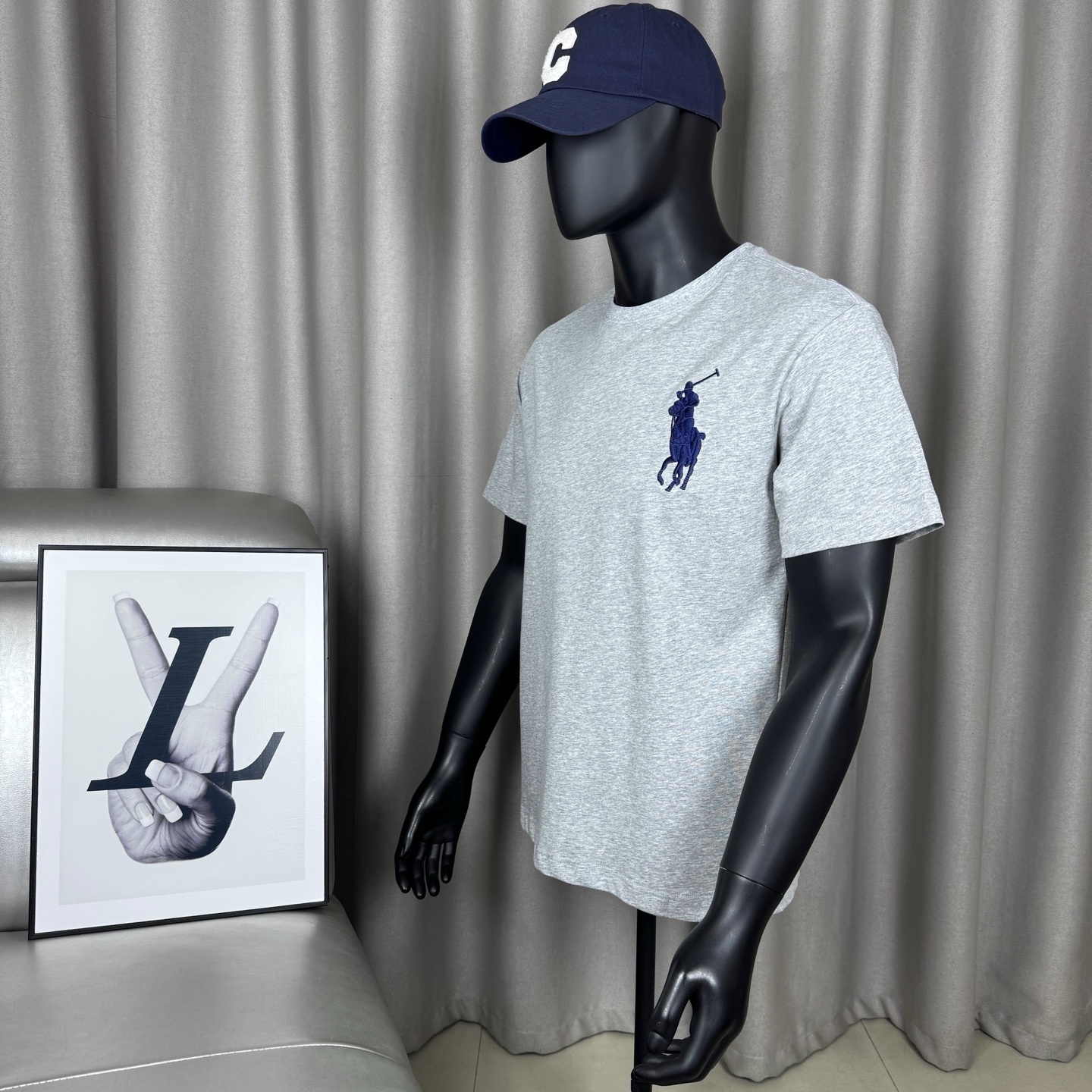 27d2f91deec9573f684d4712ec2a1ecd.jpg