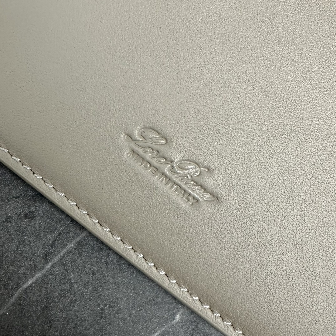322ee0913ac195ebad02fc0d05023499.jpg