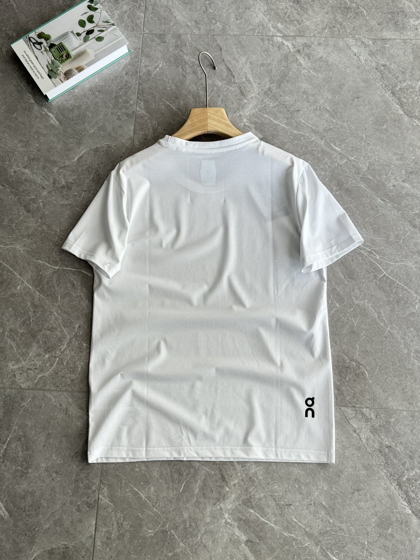 415cf0aadbc1d5057b9d1a804dede4d4.jpg