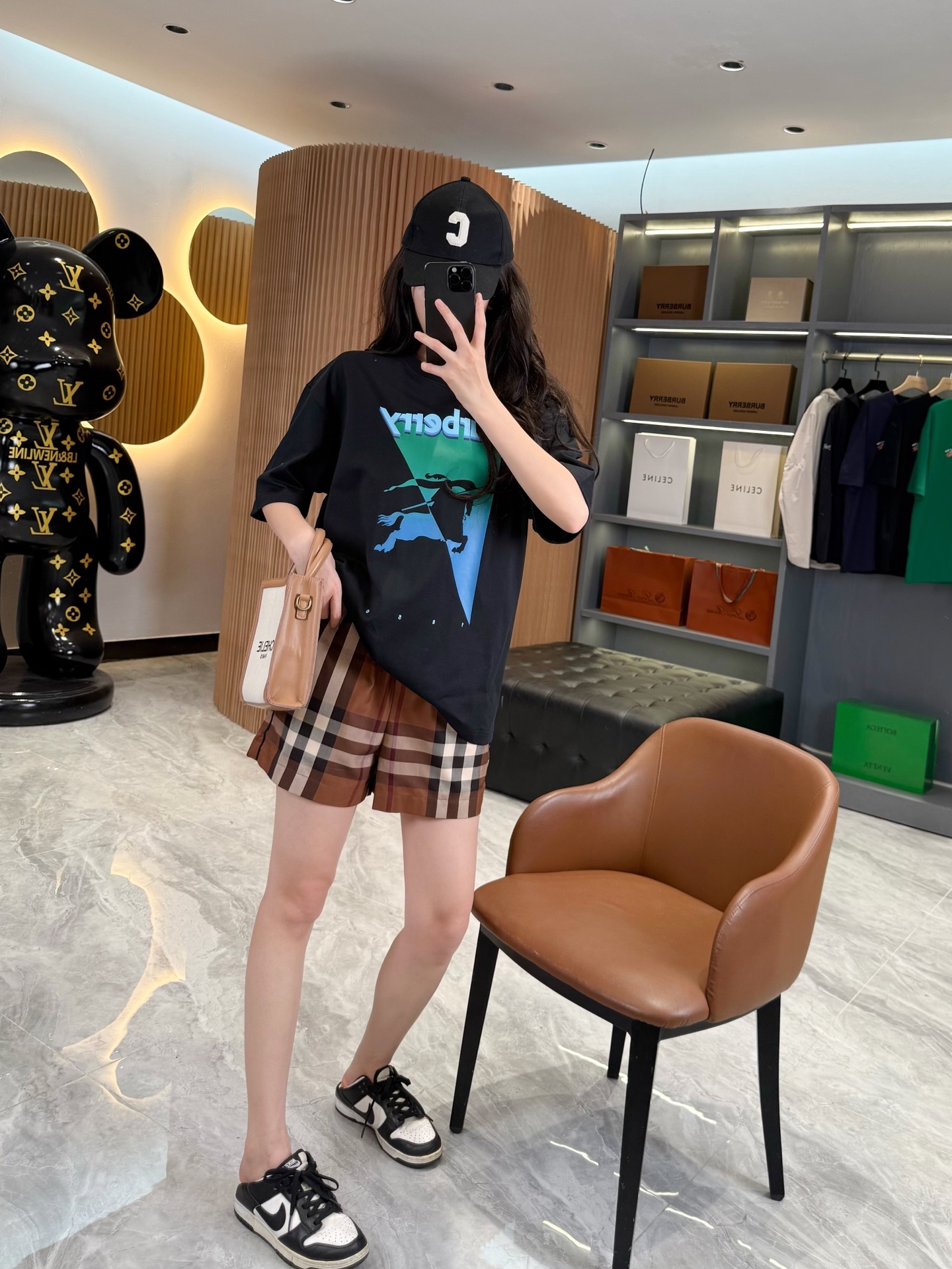 56842c323e55d74384f03372c36b2a1c.jpg