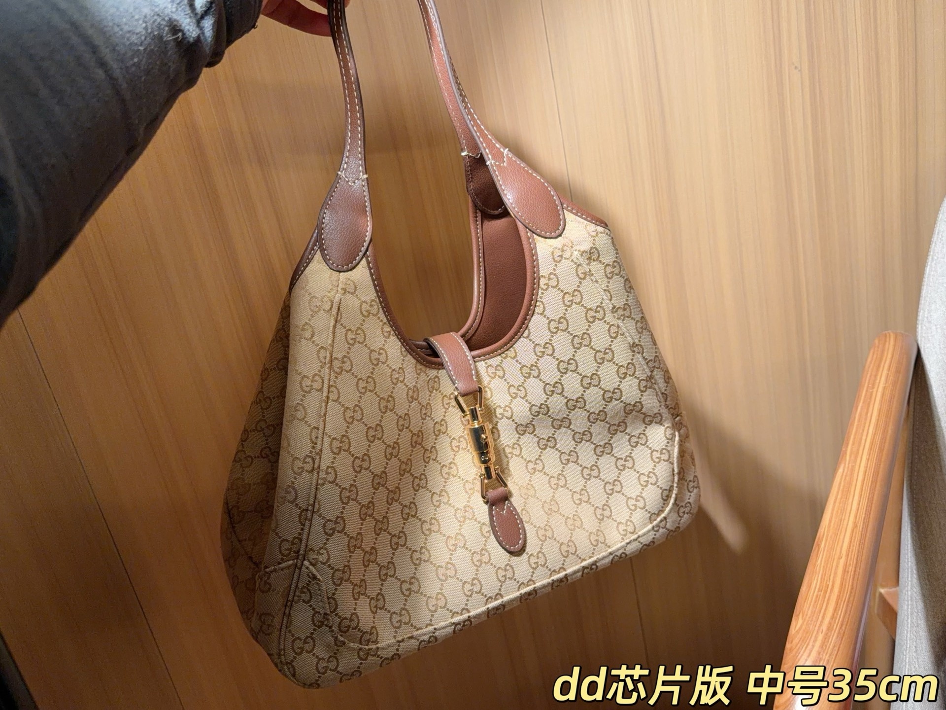 5e36a0f2fda0bf64d9466a81f0b444b9.jpg