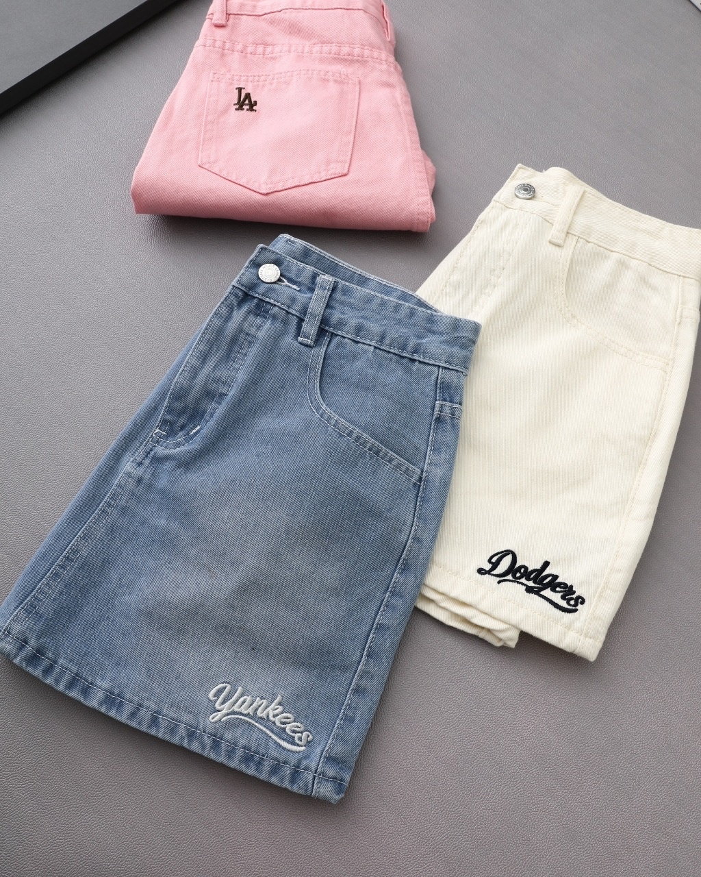 62d8db220cdfbb806b1ca1a67d6e20a7.jpg