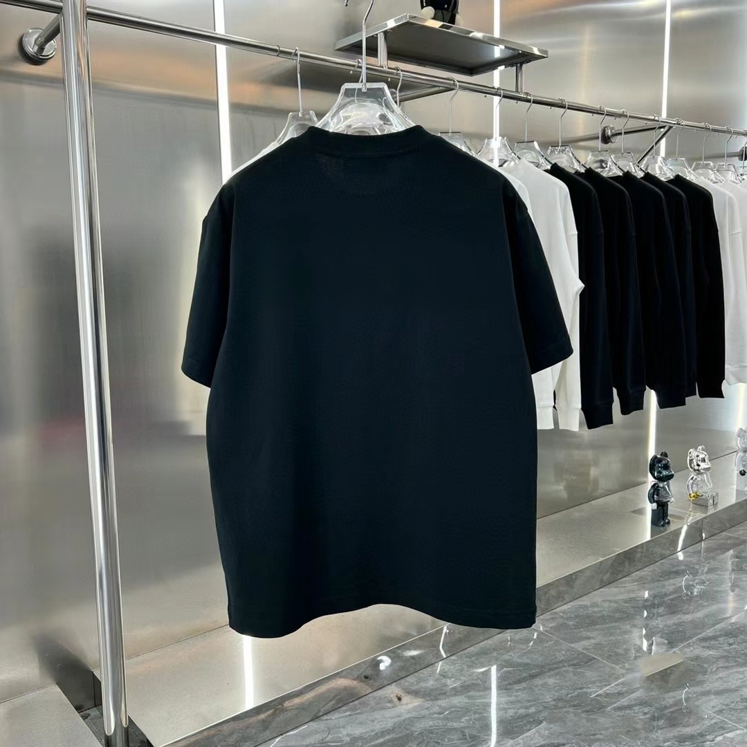 6340f9f5438cd6f71e2722f6e816b4ac.jpg