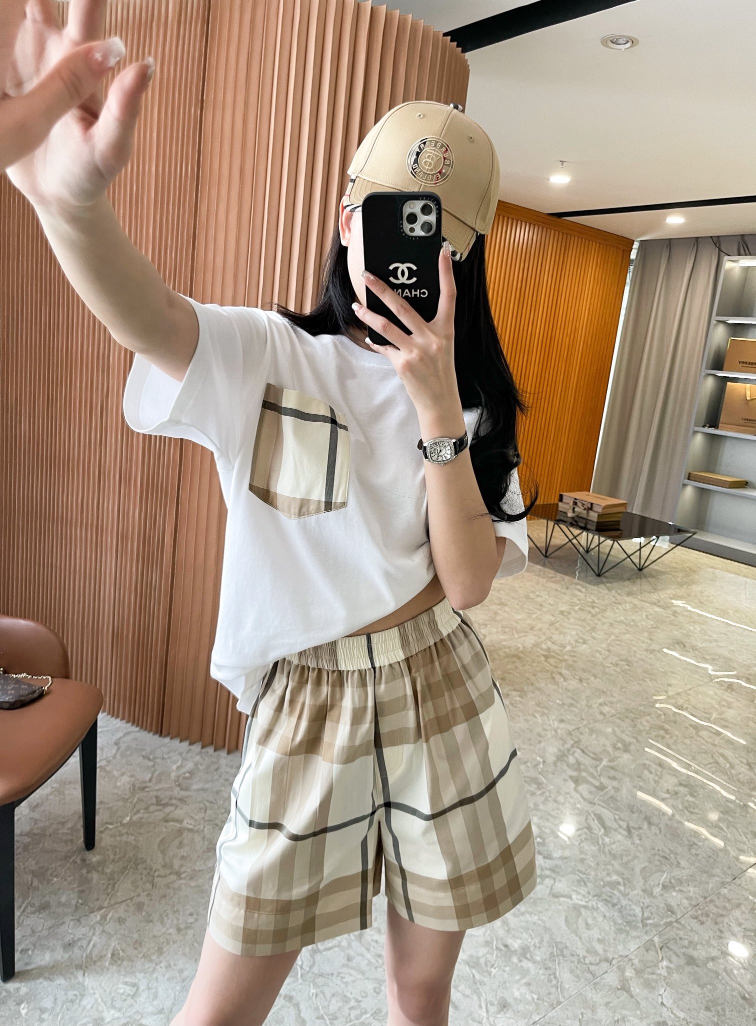 640111f28ac7dd61cc84a57c2be74ad5.jpg