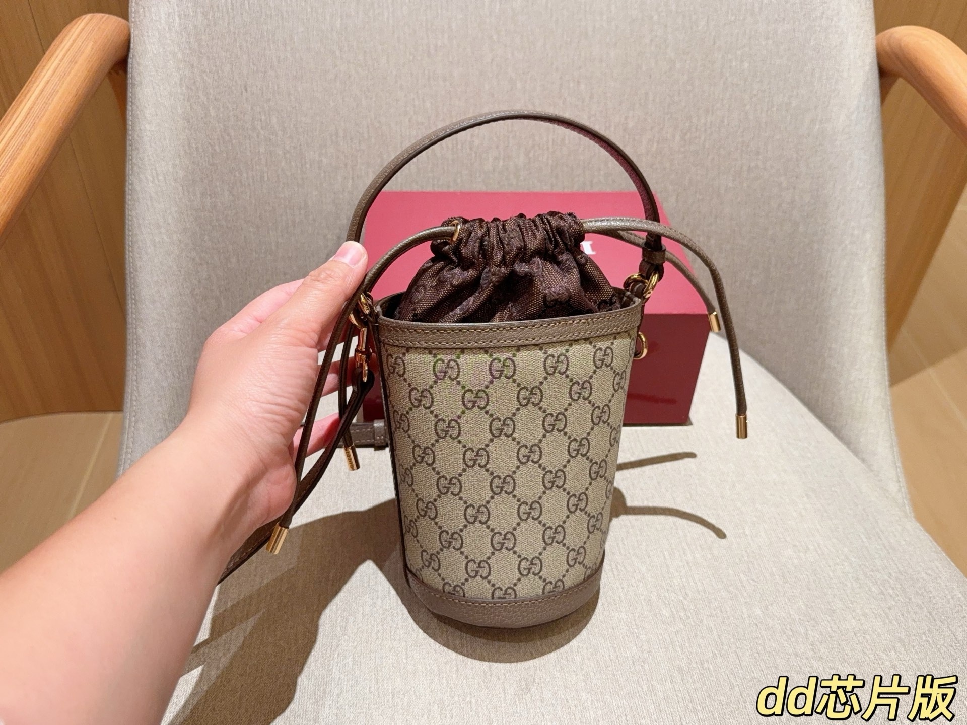77d19dcc273387355e2800c86eac4db0.jpg