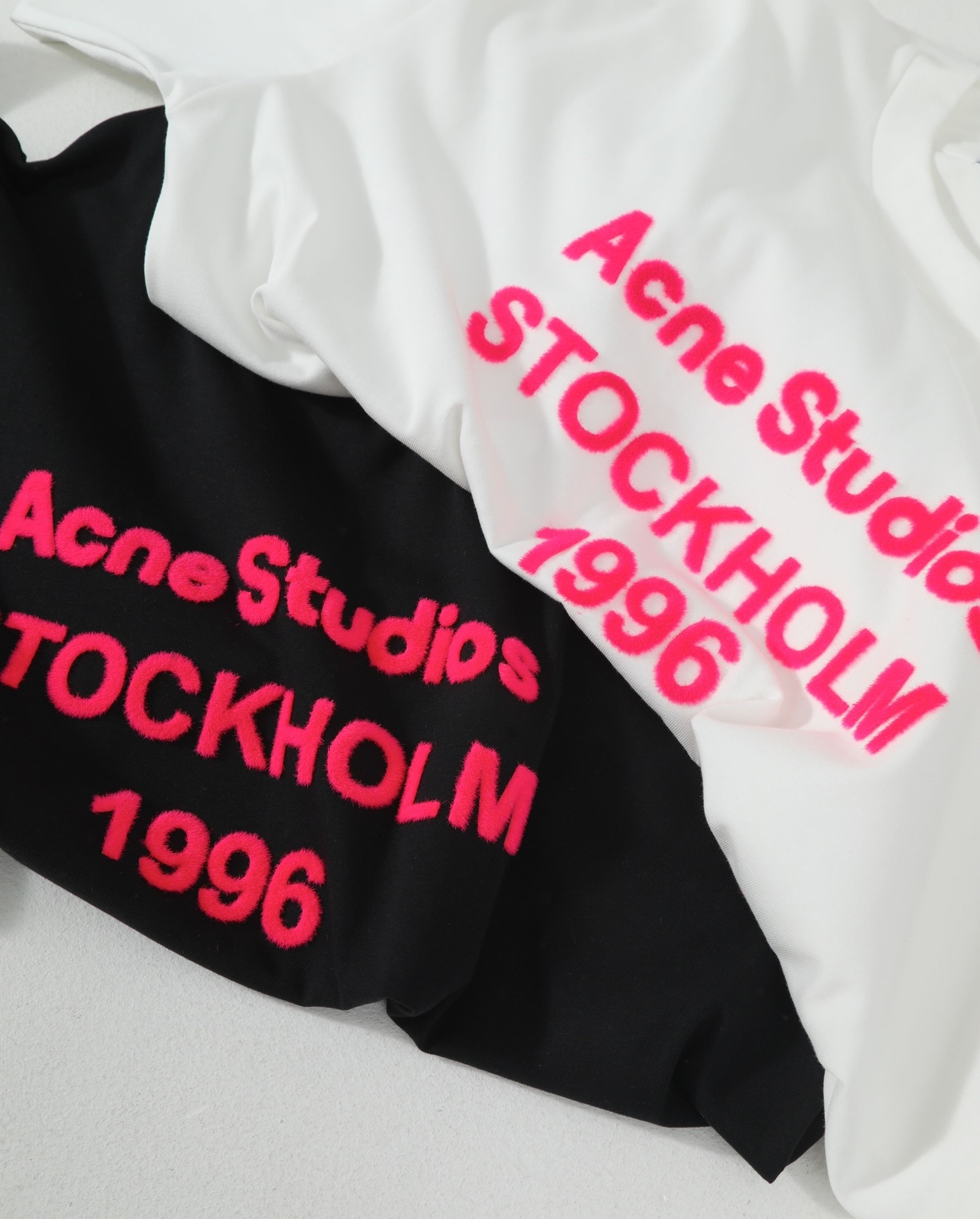 781e5414f8ea8fe63d080ede1f84a9be.jpg
