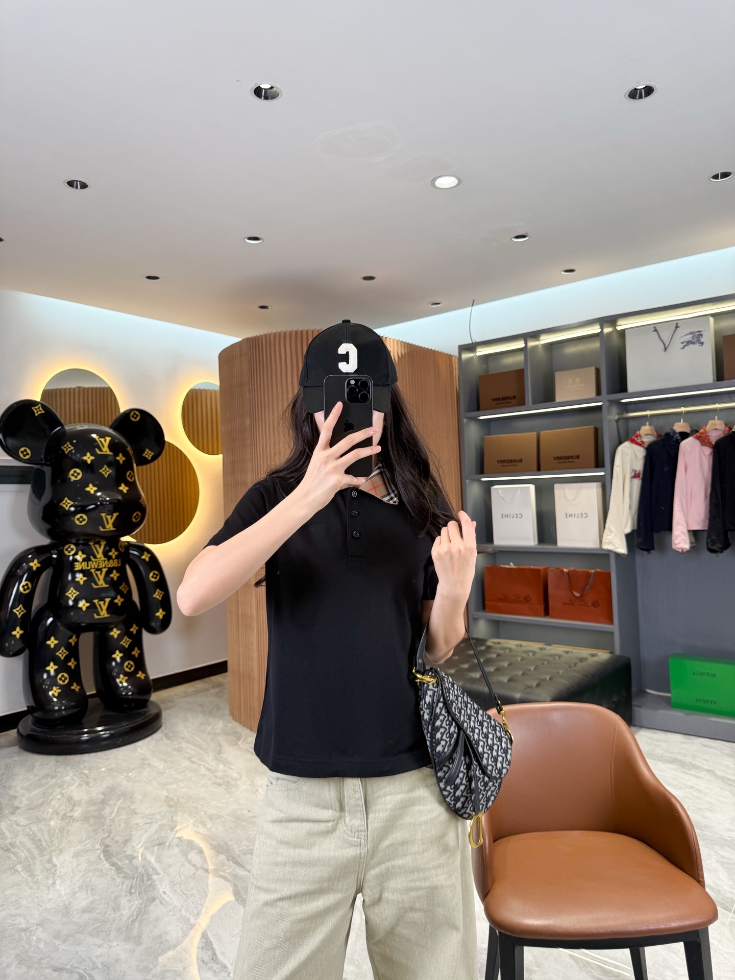 8843c0955326f9b0ca03de0d4a2c9d6e.jpg